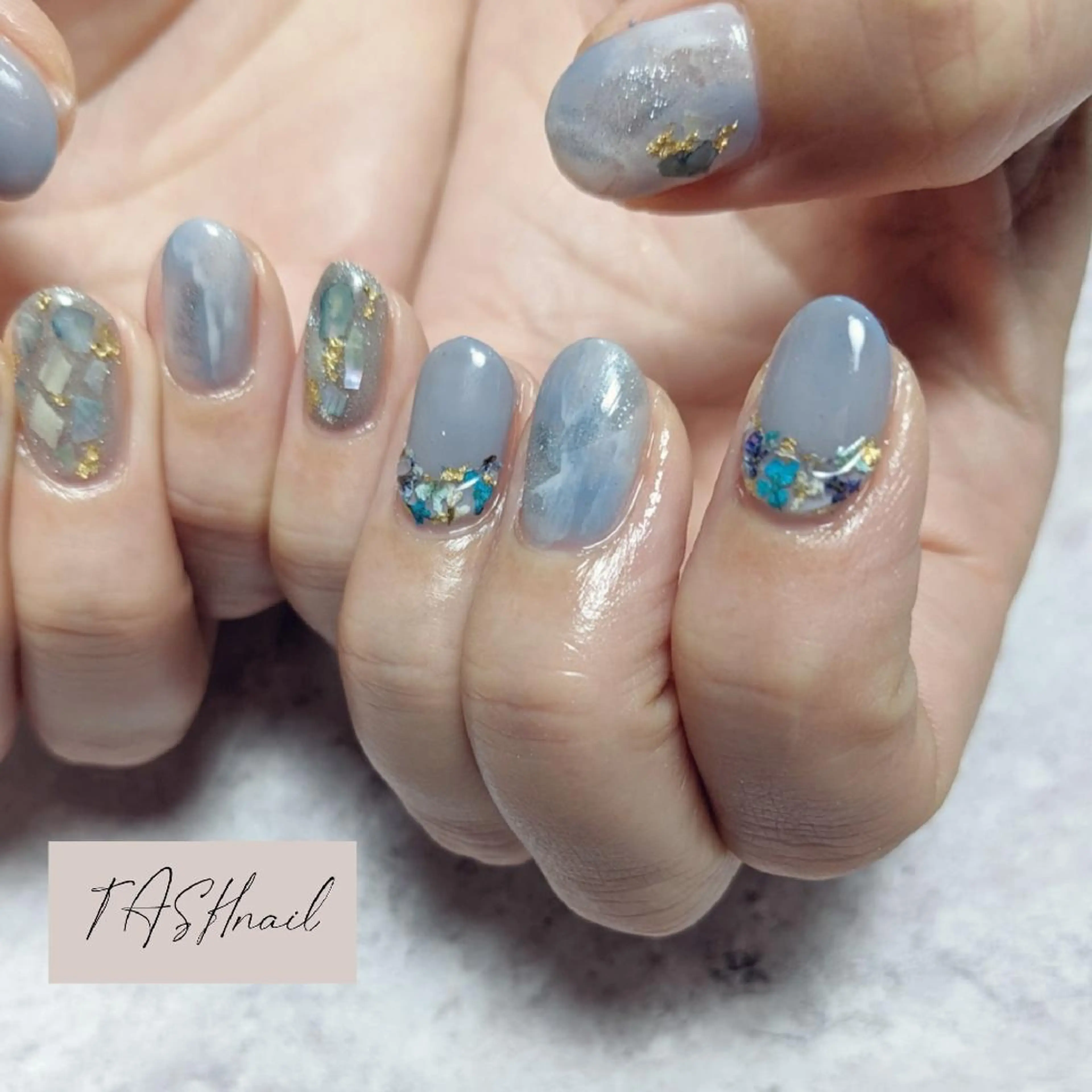 ネイル TASH nailのネイルデザイン