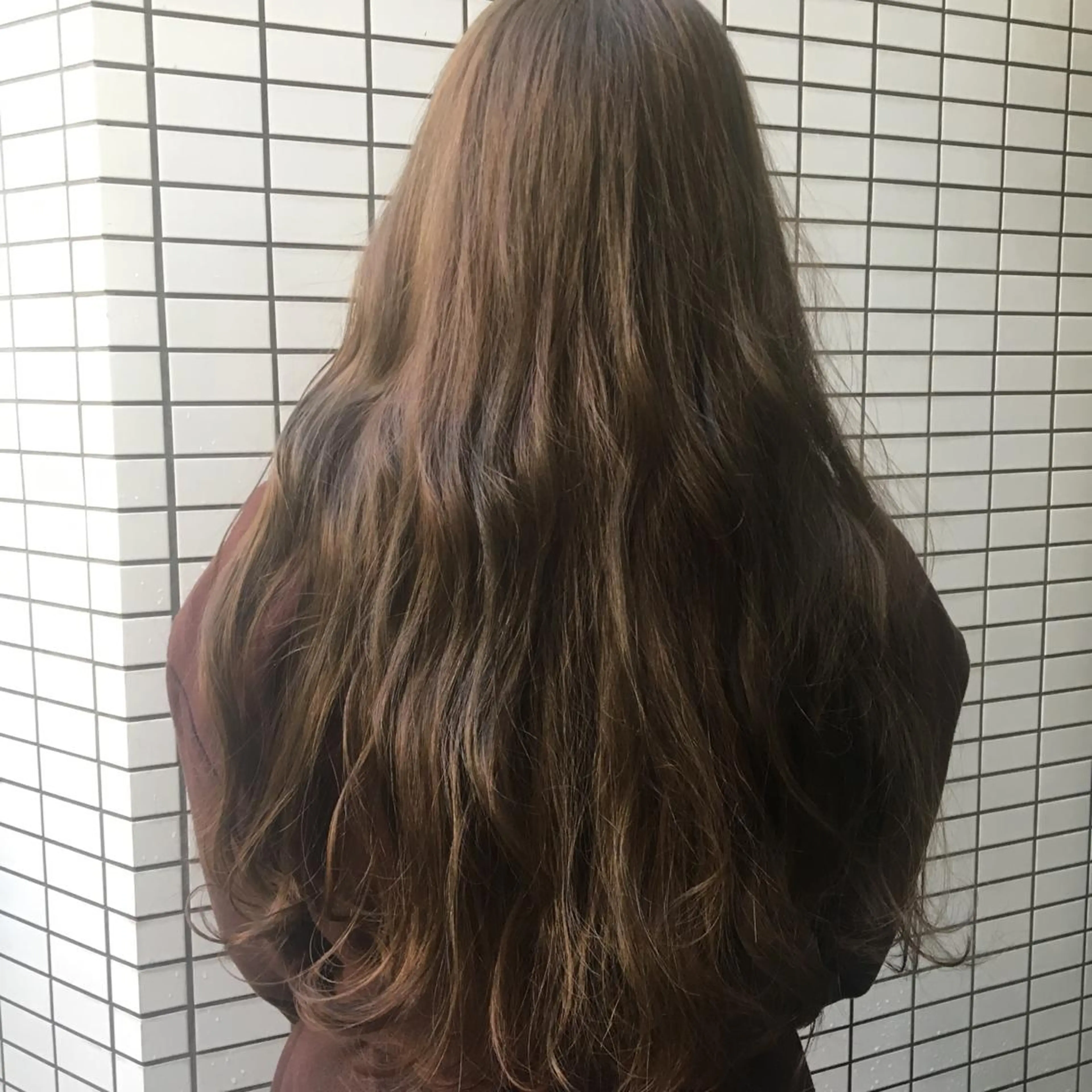 ロング カラー アッシュ SAKINO. ベージュカラーのヘアスタイル