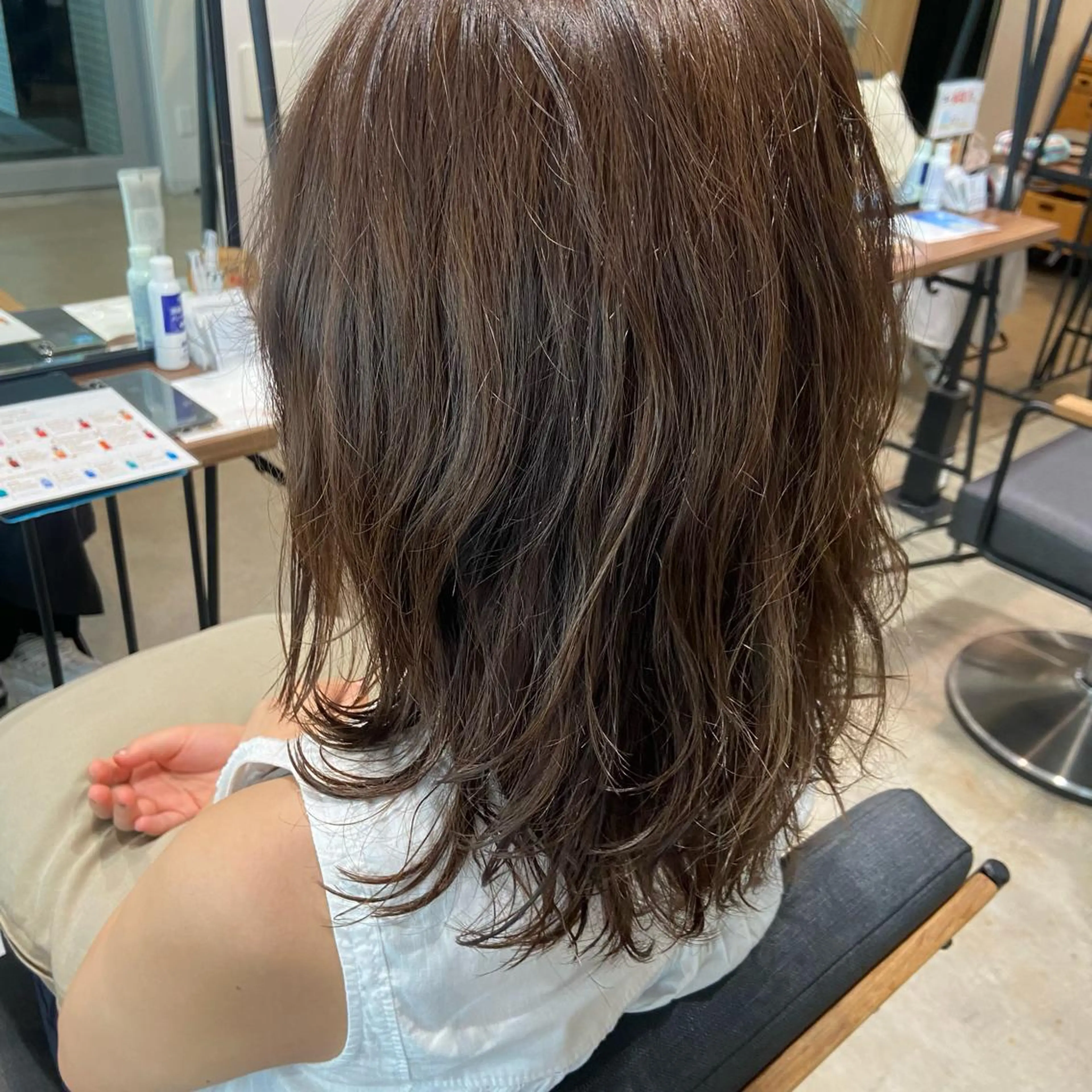 ミディアム カラー パーマ ミディアムパーマ 🌷レイヤーカット/ フルキシオリ🌷のヘアスタイル