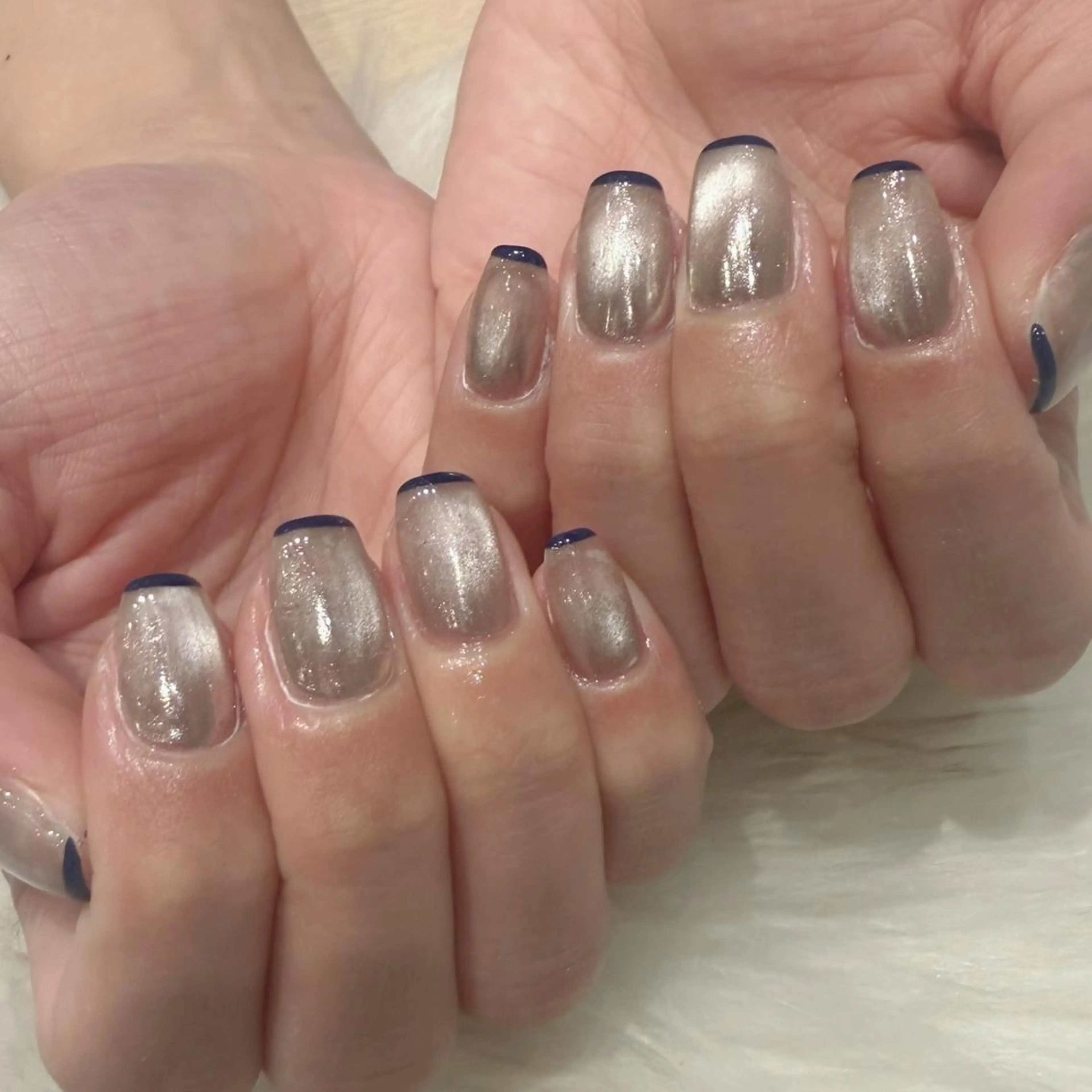 ネイル マグネットネイル ネイビー ハンドネイル Kanai Harukaのネイルデザイン