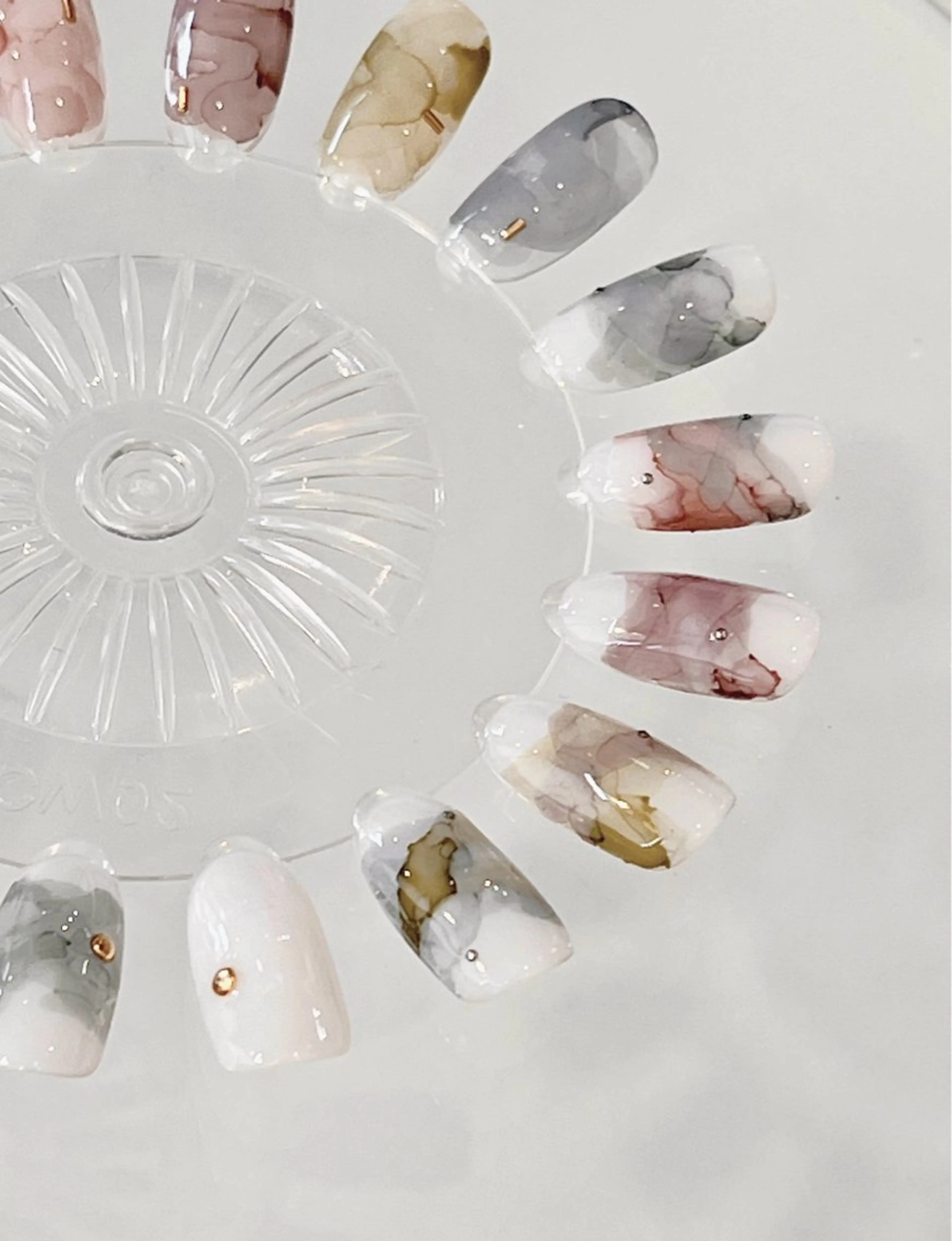 インクネイル(アート4本、初回他店オフ、当店オフ無料)の写真