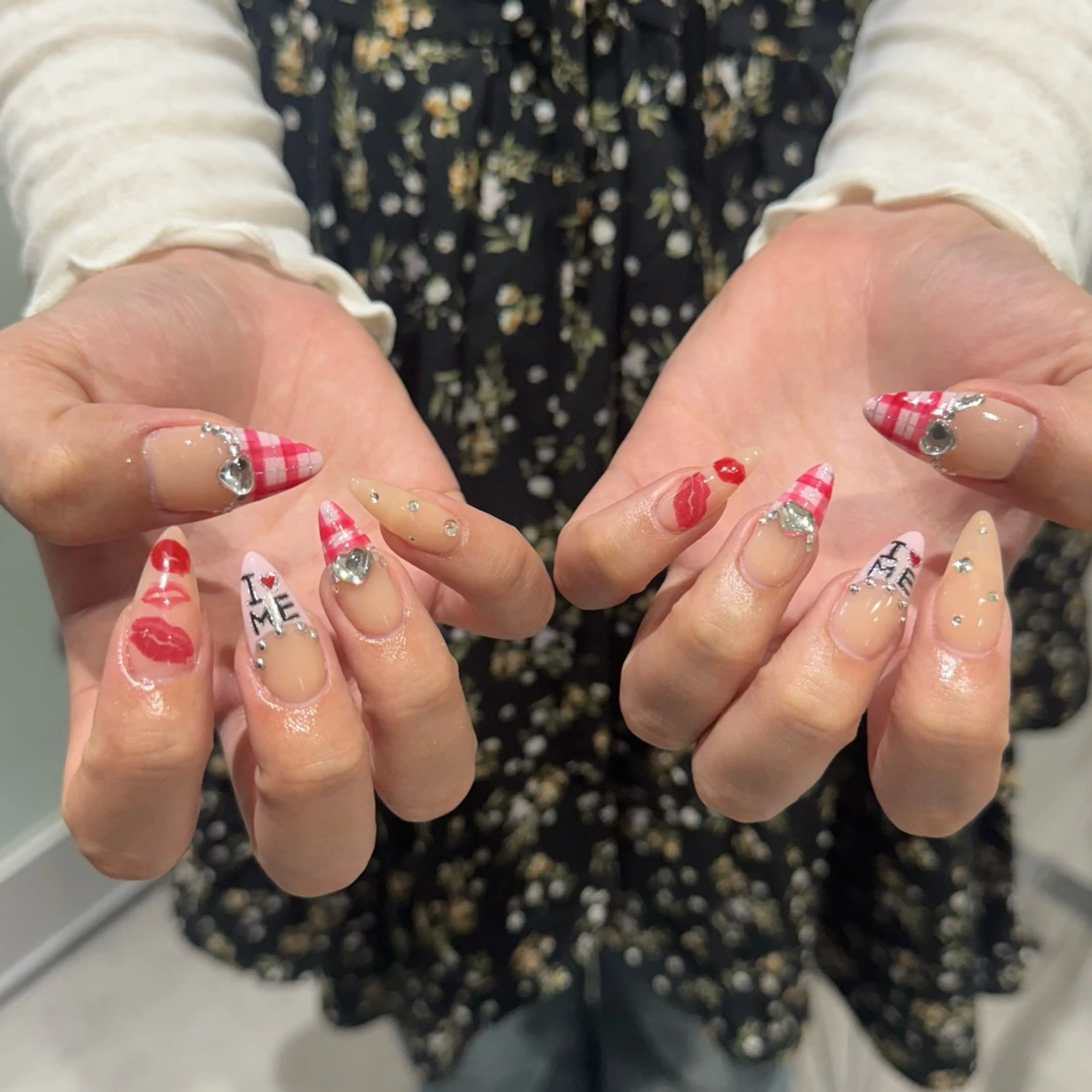 ネイル ハンドネイル IROHA NAIL 北村菜帆のネイルデザイン