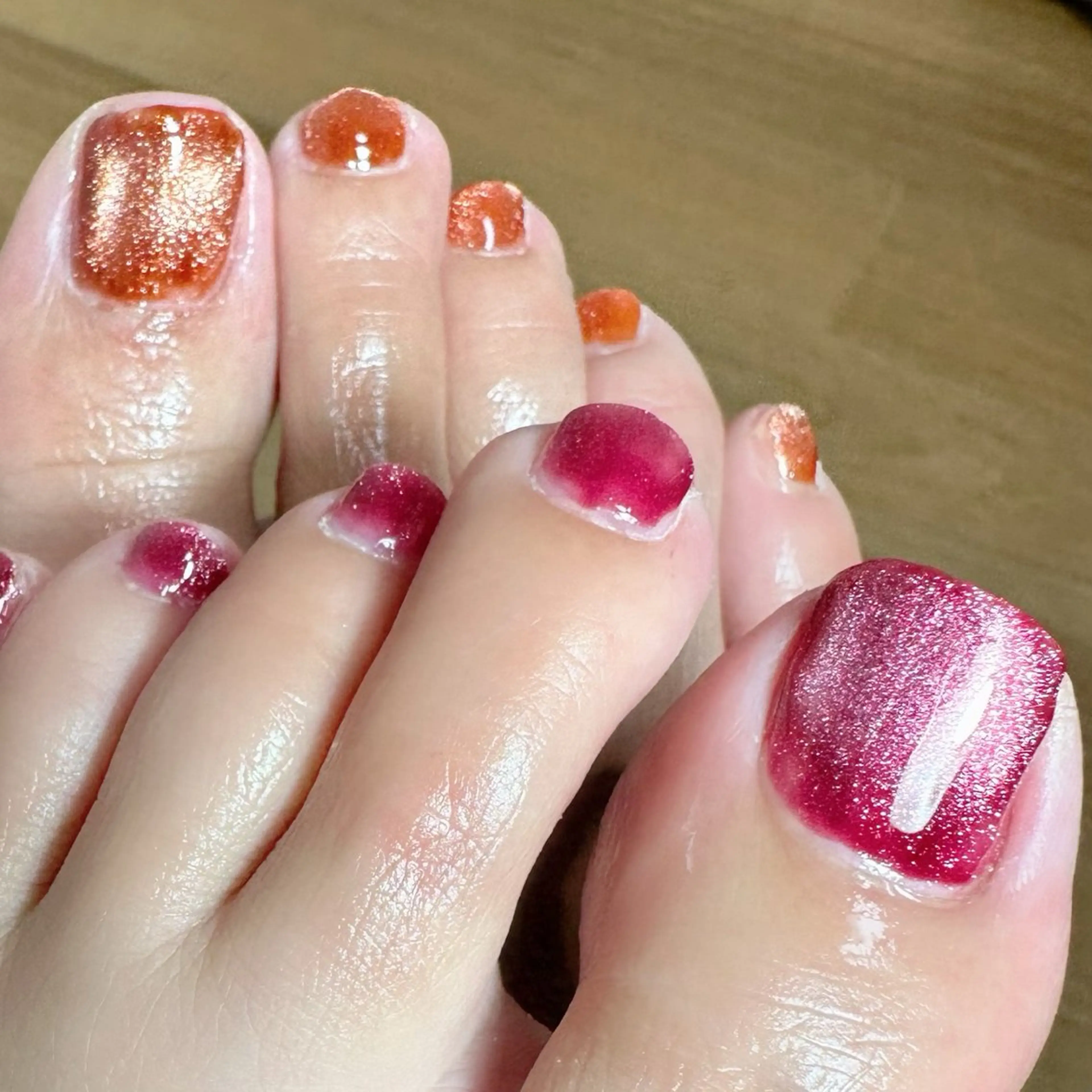 ネイル マグネットネイル 新山 聖のネイルデザイン