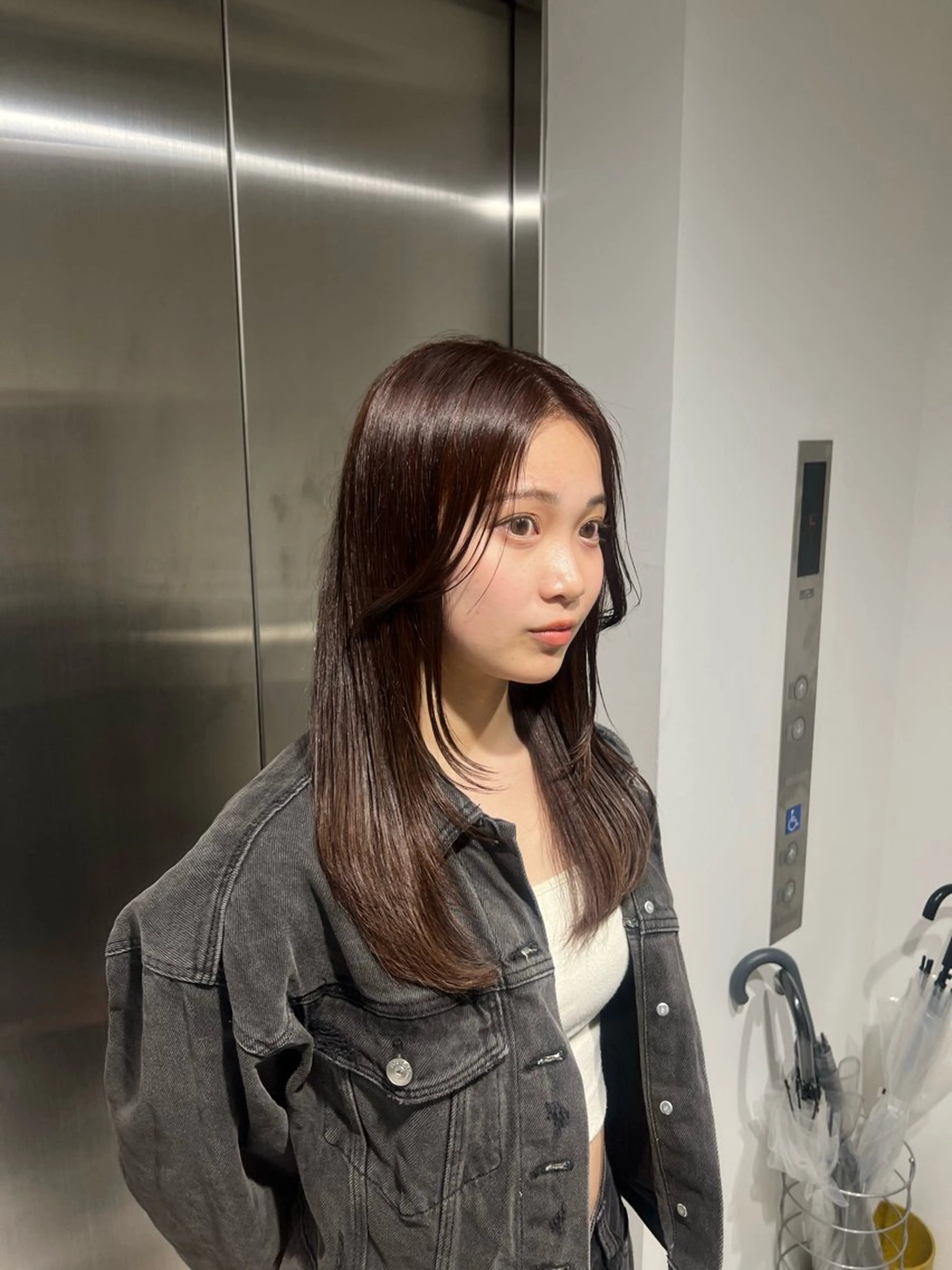 ロング カラー カット ヘアカラー トリートメント 赤みゼロ/透明感 カラー🌿KANTAのヘアスタイル