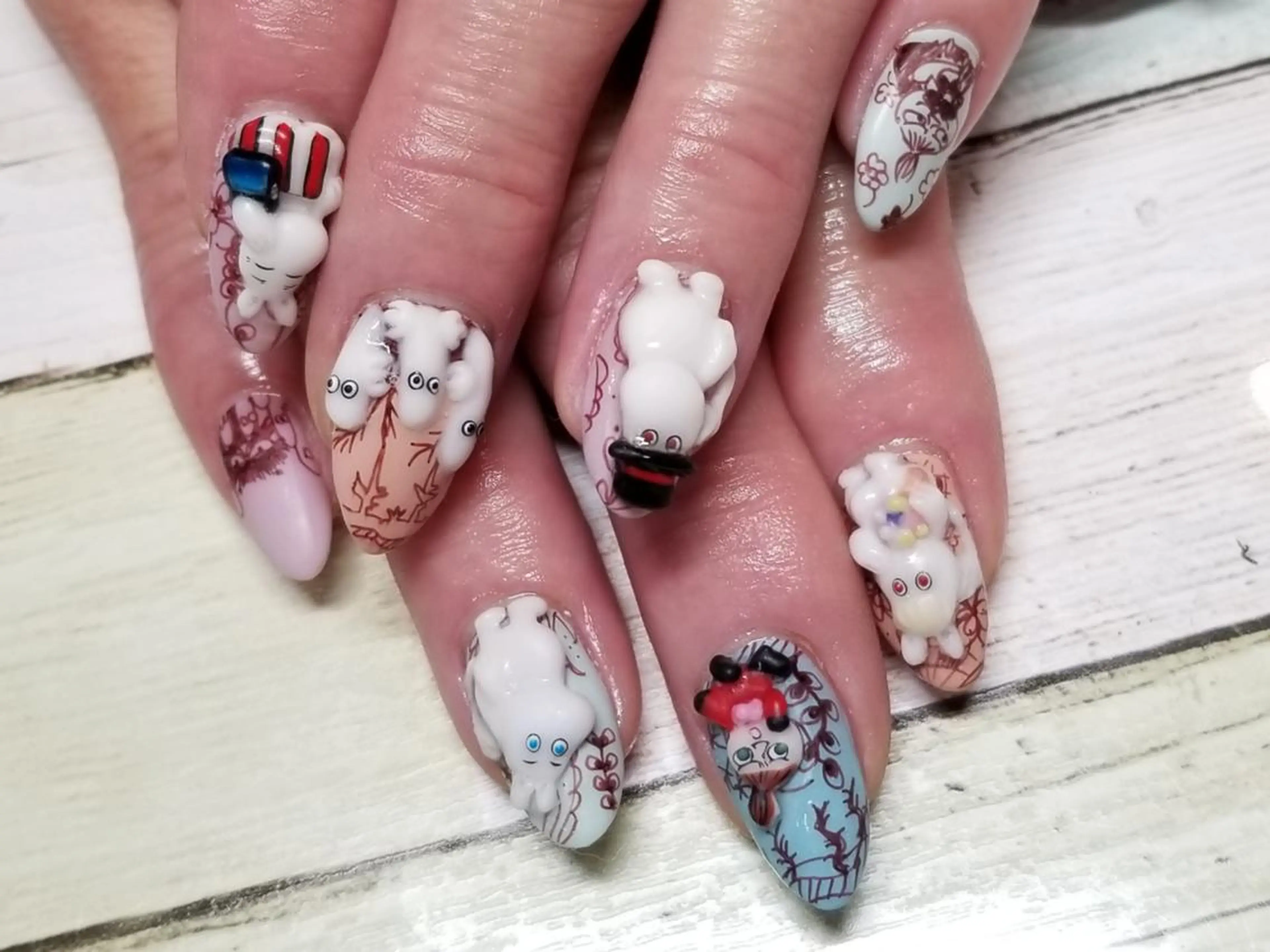 ネイル おで@ oderi_nailのネイルデザイン