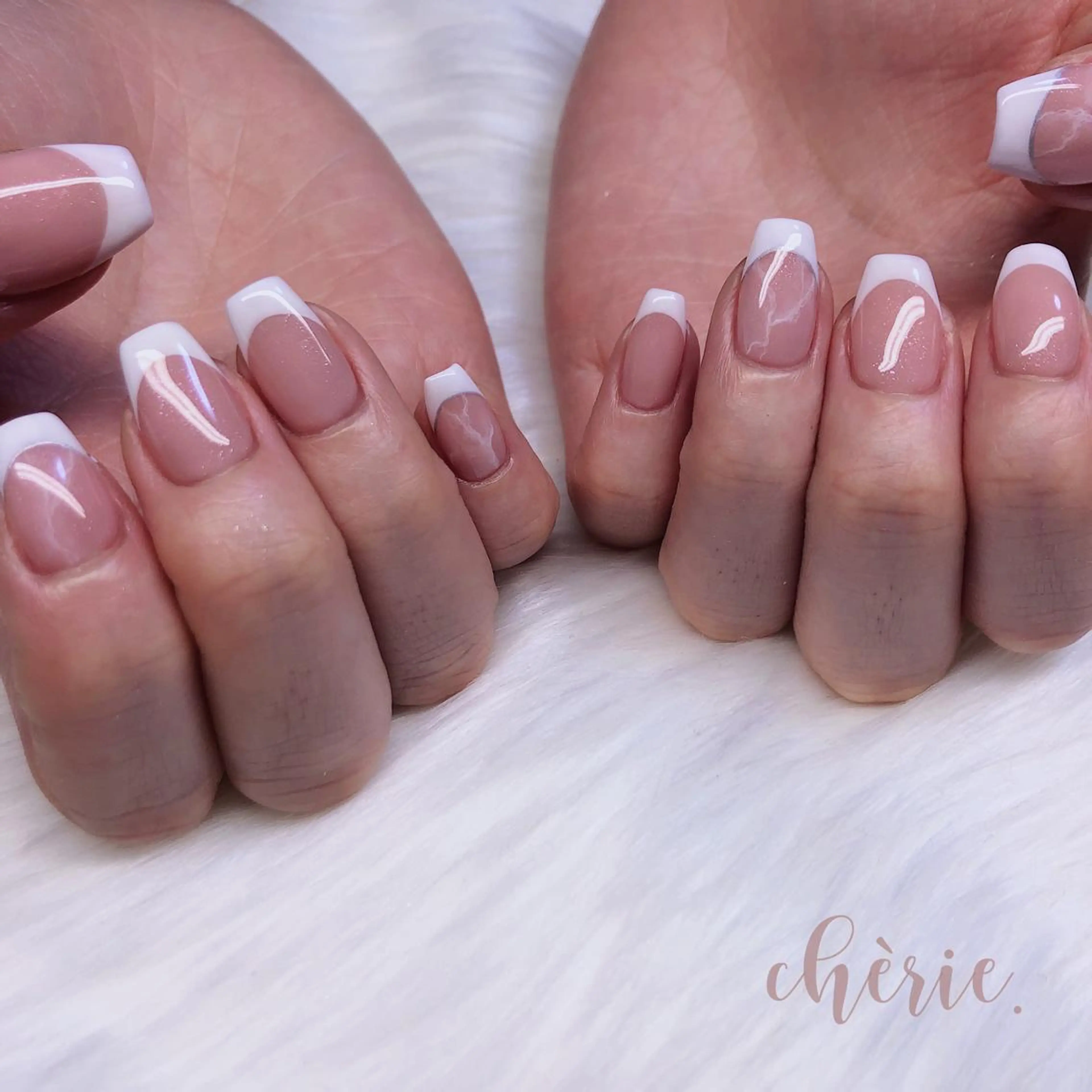 セミロング Yukari chèrieのマツエク・マツパデザイン