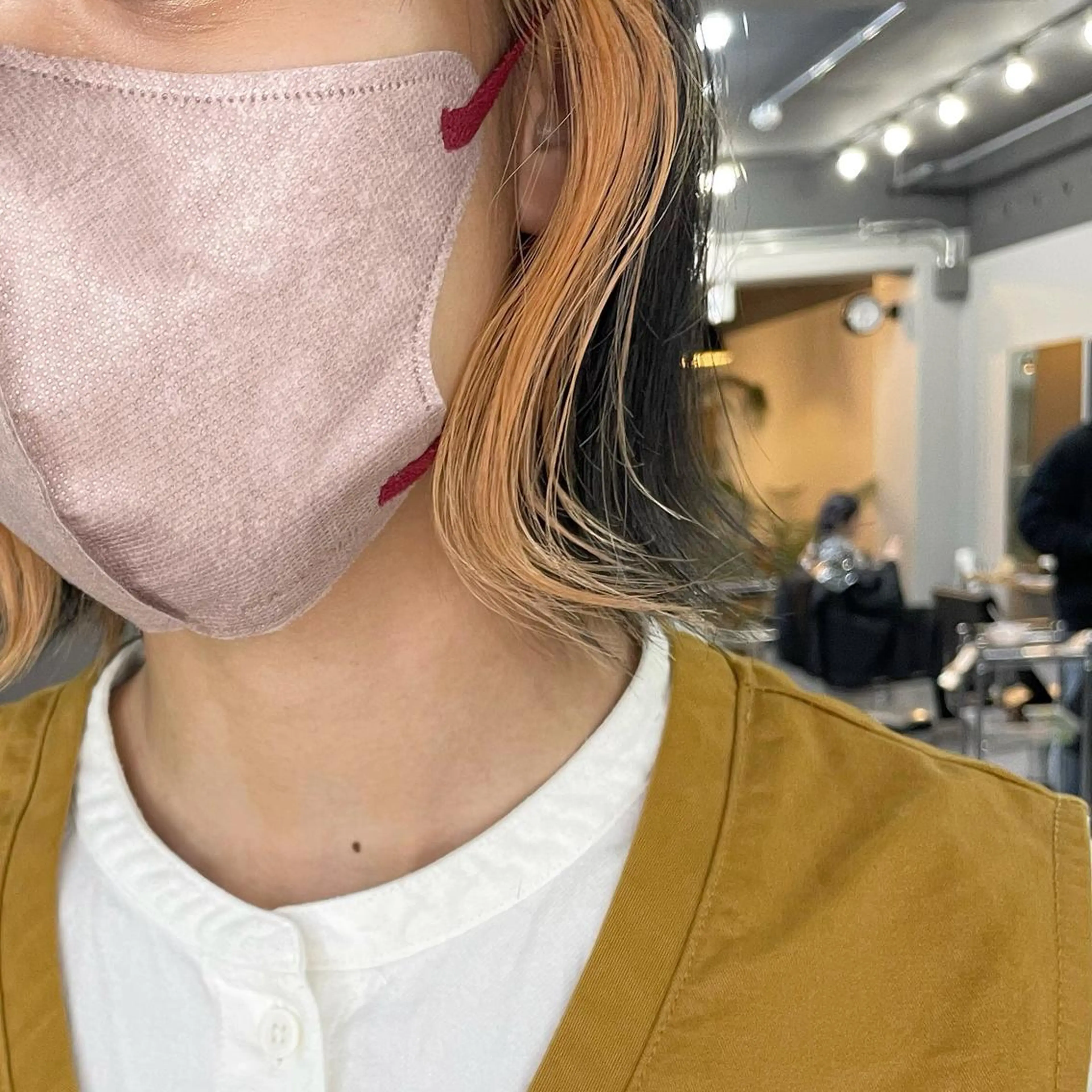 ショート カット ヘアカラー 倉辻 香奈子のヘアスタイル