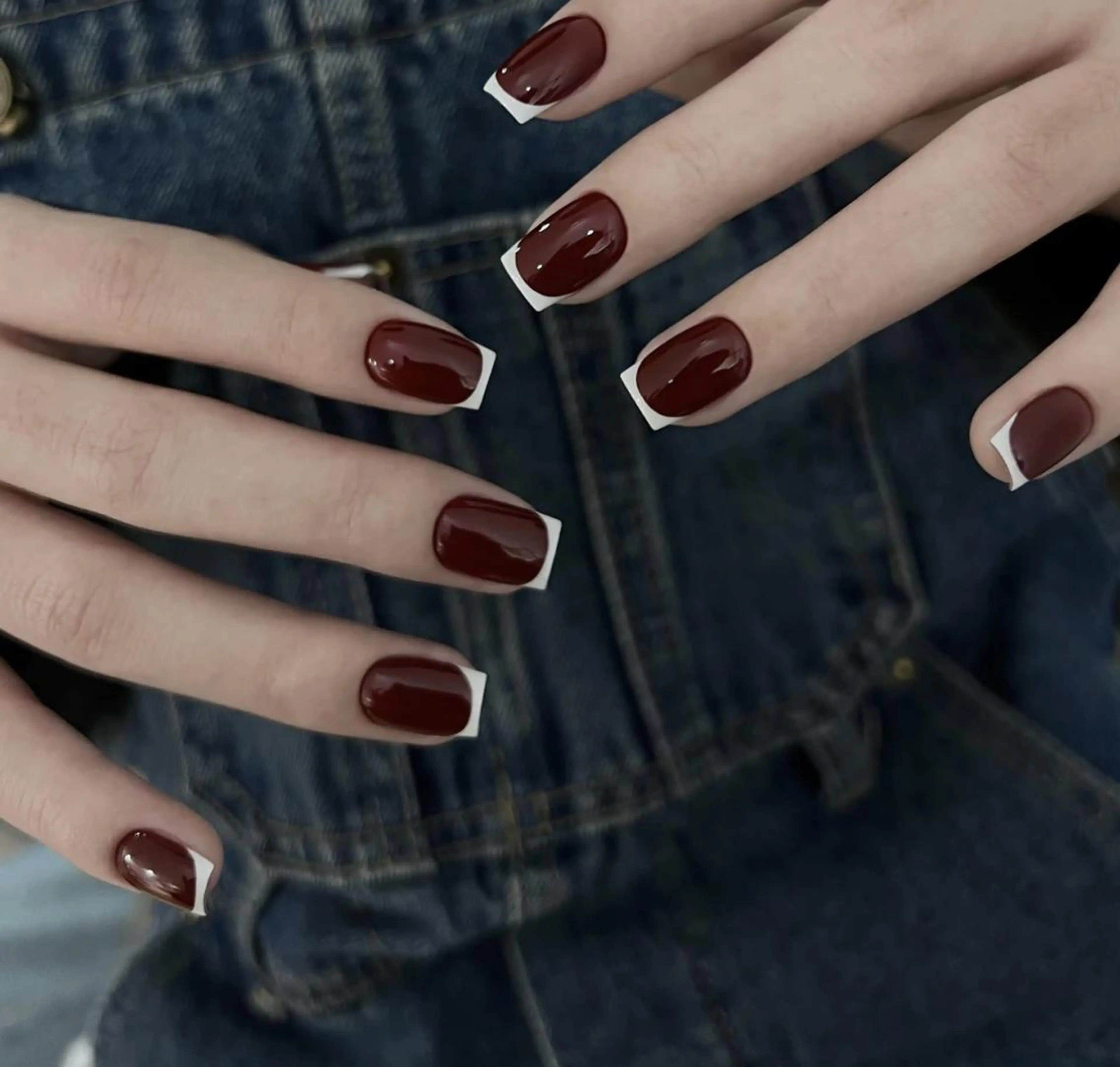 ネイル フレンチネイル Queens ciciのネイルデザイン