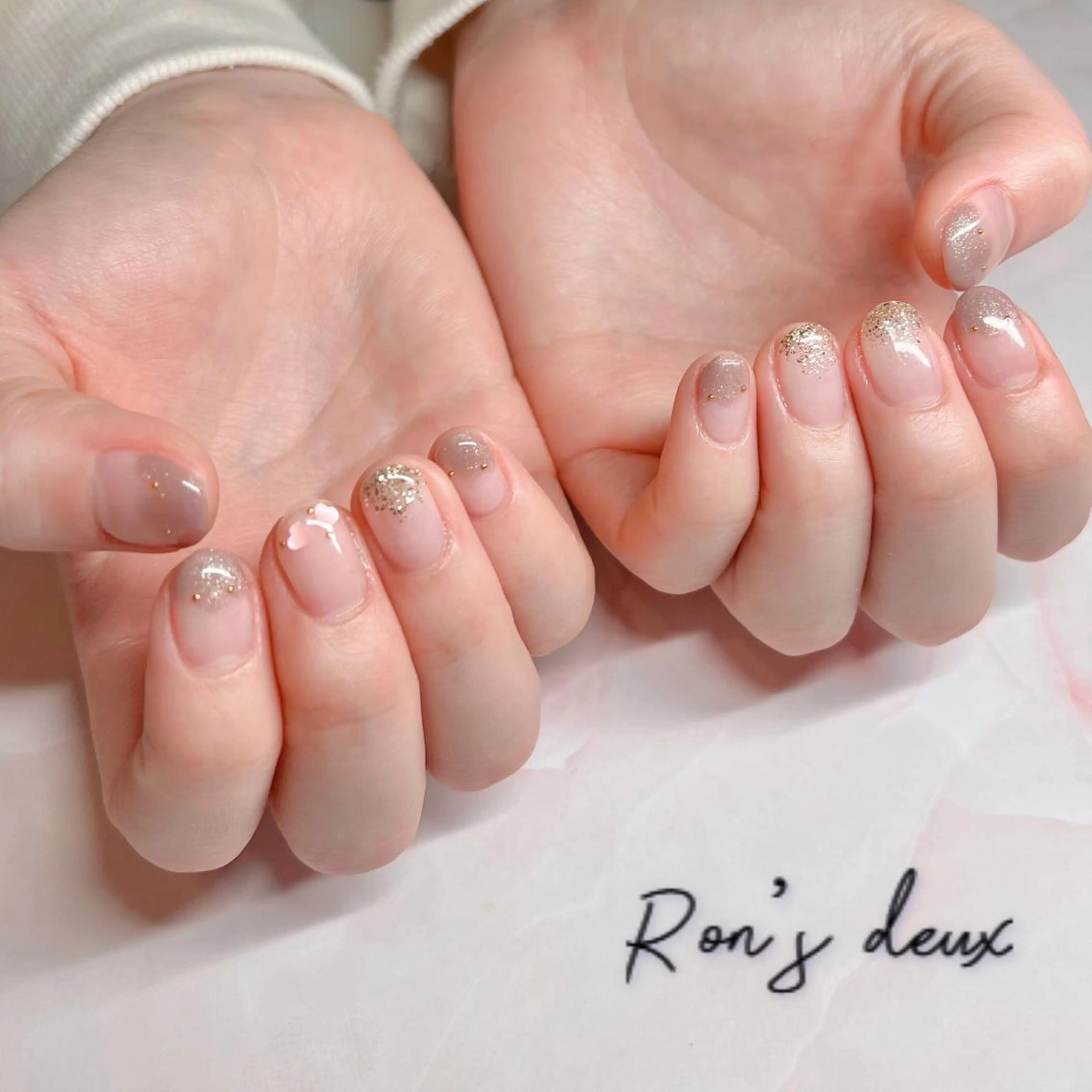 ネイル アートネイル Ron's nail 仙田のネイルデザイン
