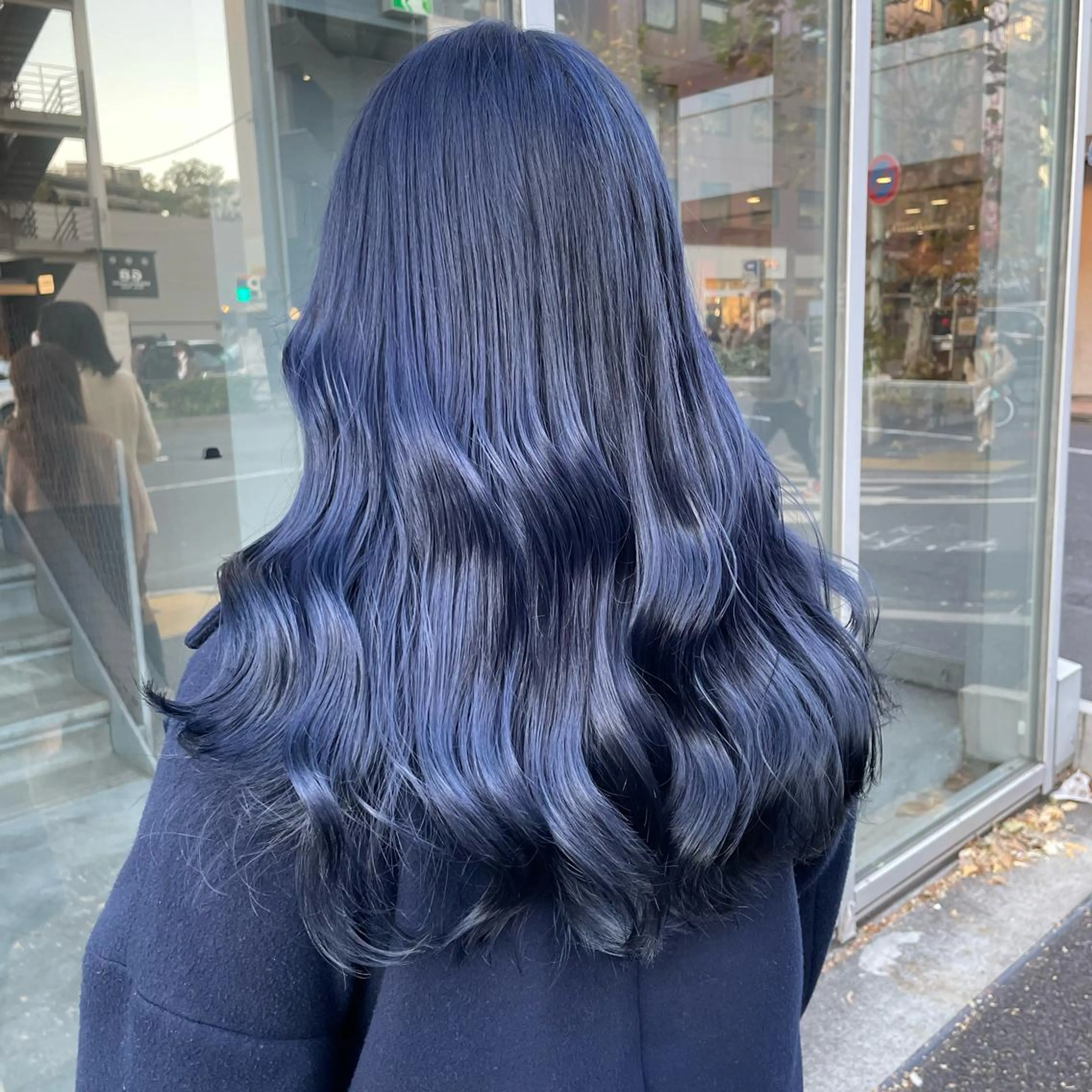 ロング カラー パーマ ヘアアレンジ メンズ キッズ ネイル マツエク・マツパ アイブロウ メンズ韓国風 ブルーカラー ブルーラベンダー ラベンダーカラー 韓国風マツエク ヘアカラー トリートメント 🦋韓国風カラー🦋 こうせい原宿のヘアスタイル