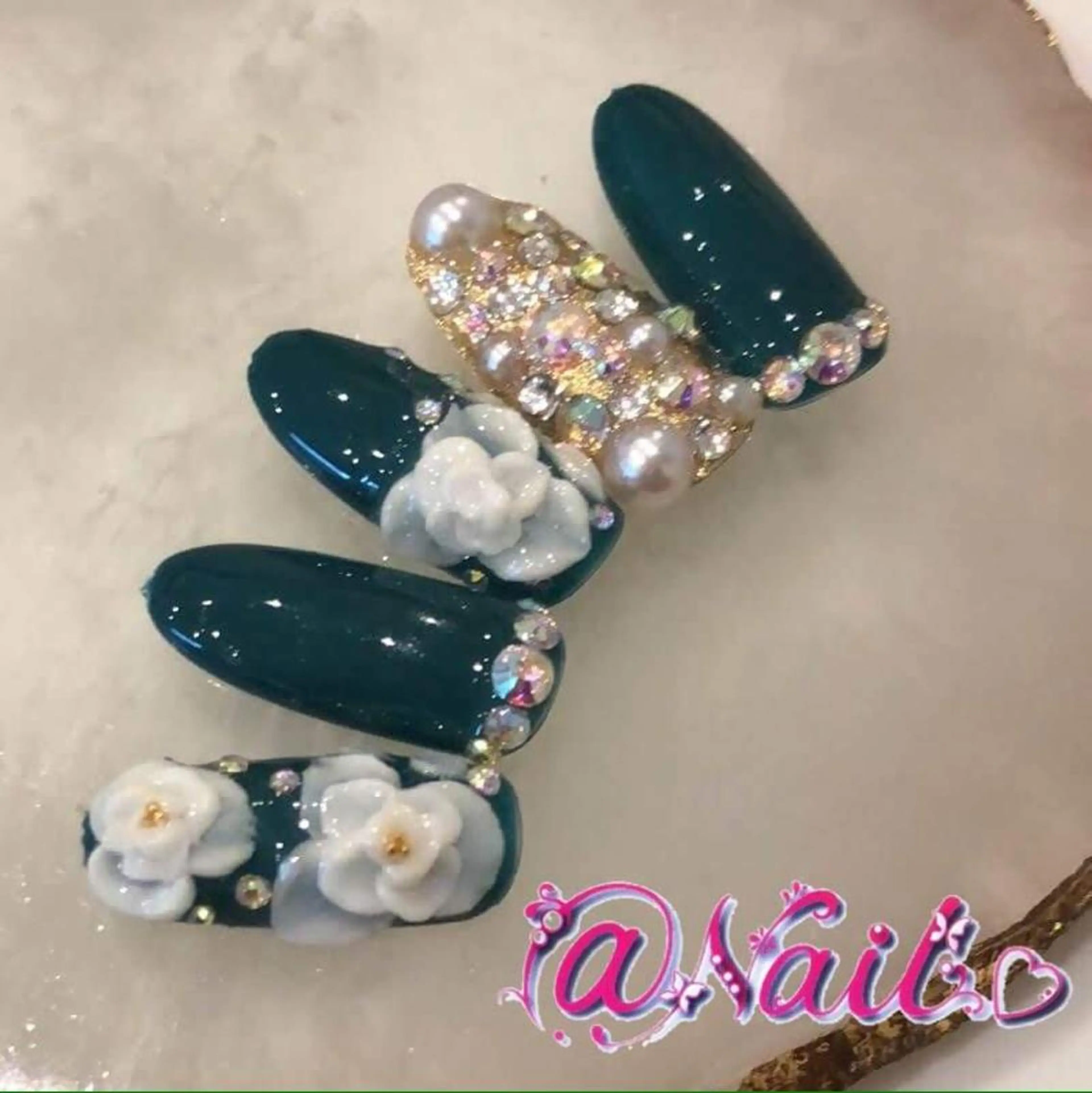 ネイル ネイルチップ 小尾 栞のネイルデザイン