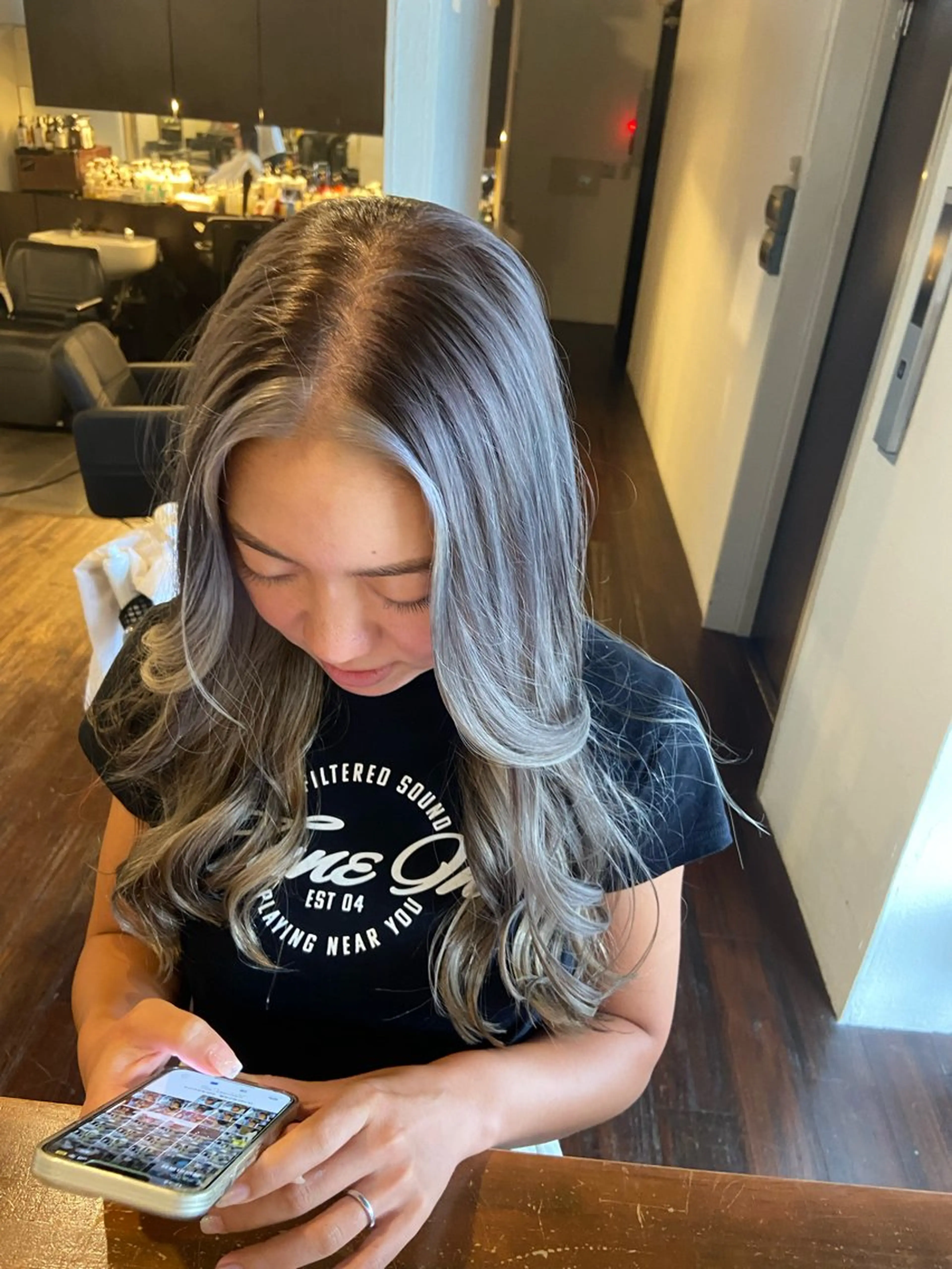 ロング ヘアカラー トリートメント aW HAIRカンノ カナエのヘアスタイル