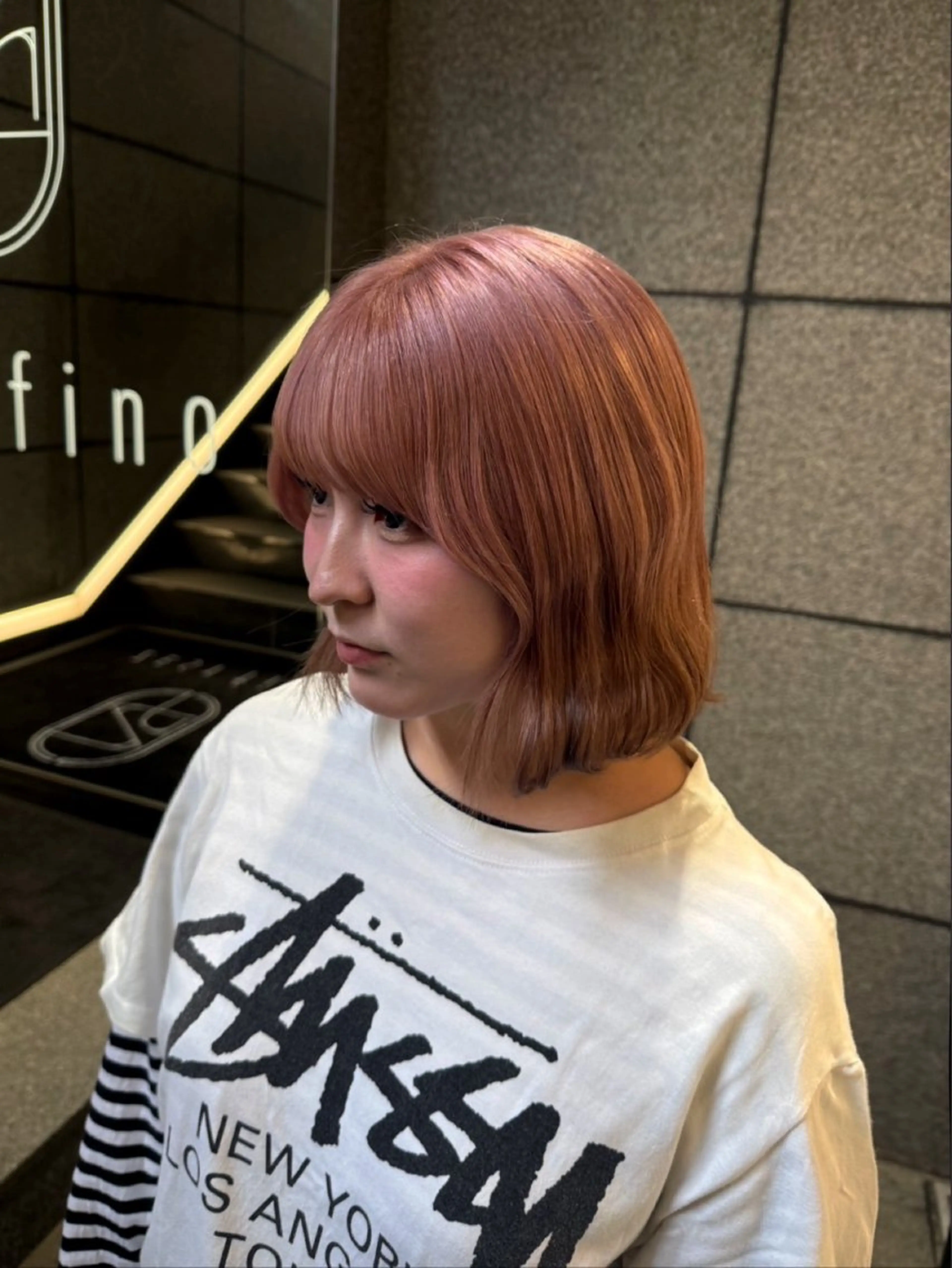 ロング カラー ピンクカラー ヘアカラー 平井 彩のヘアスタイル