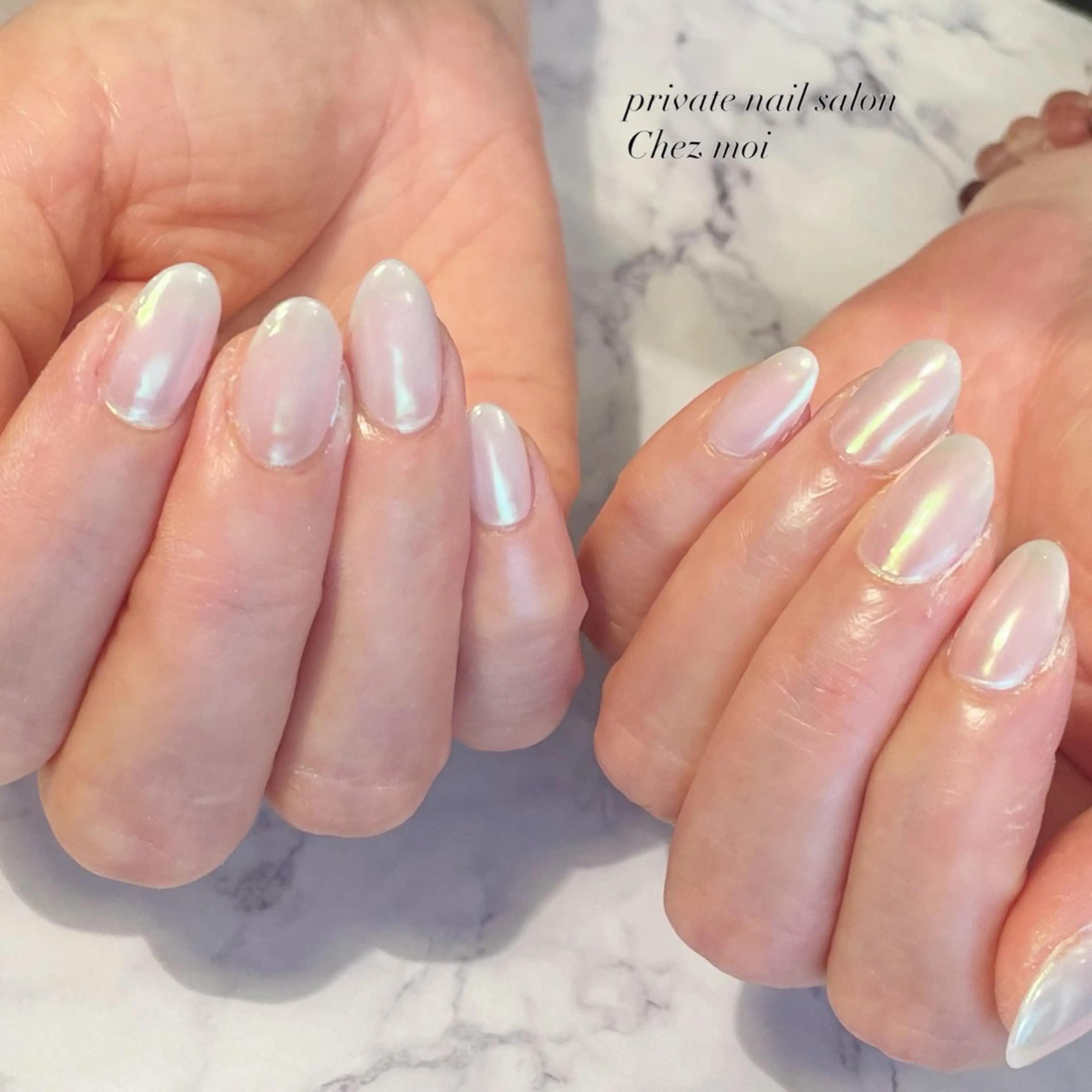 ネイル オーロラネイル KOMINE TOMOKOのネイルデザイン