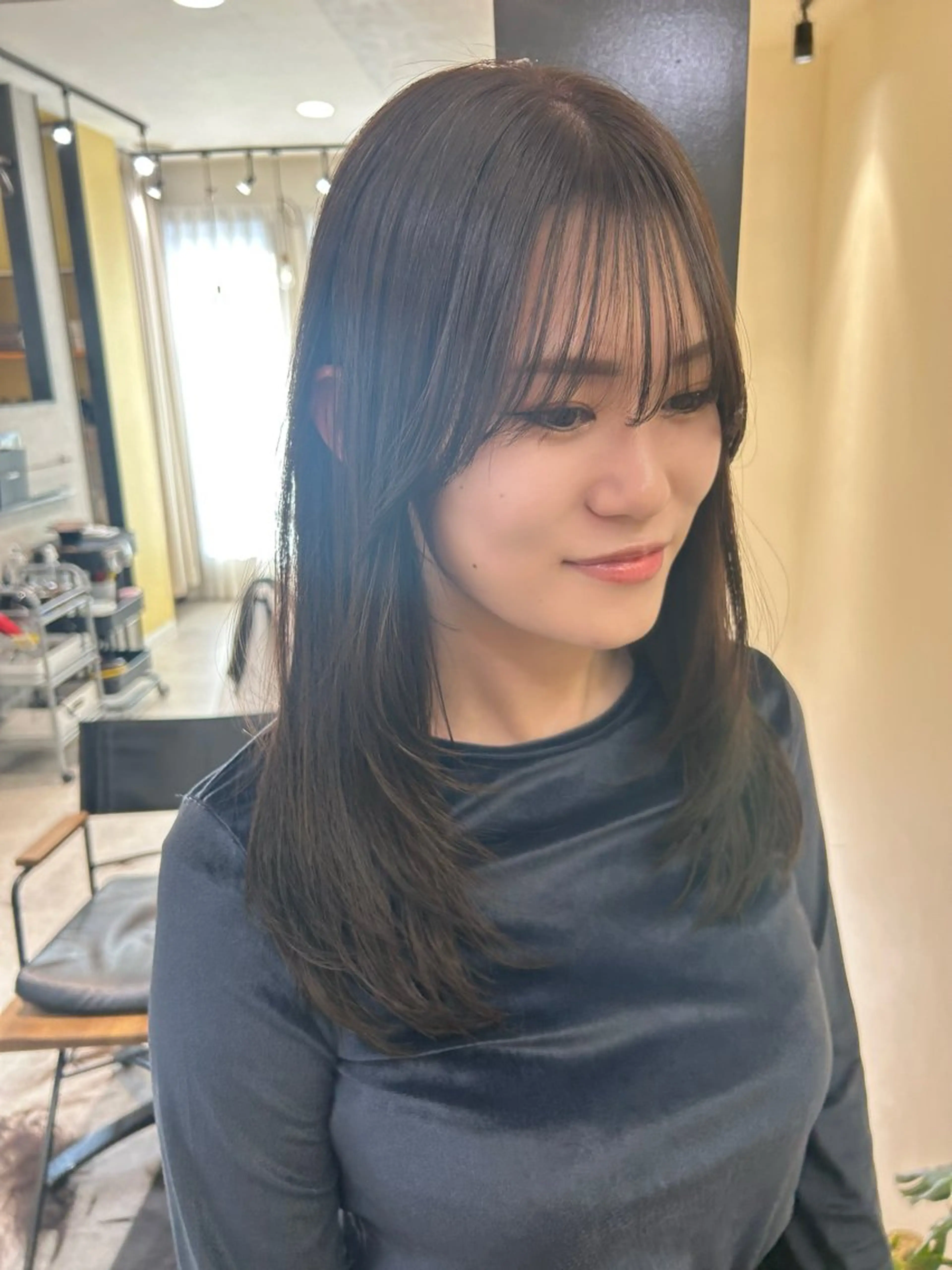 ロング カラー レイヤーカット hub hair レイヤー/透明感のヘアスタイル