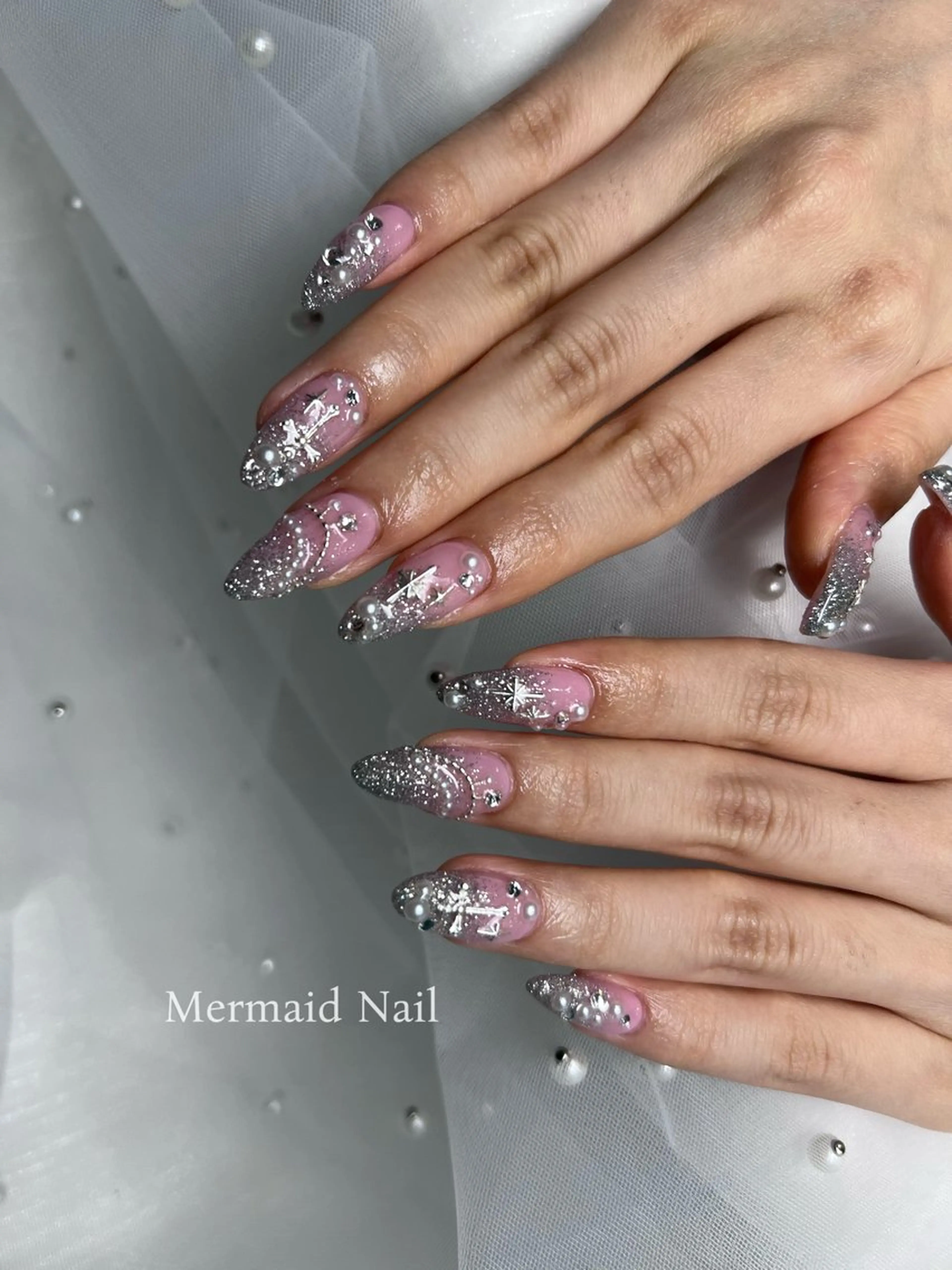 ネイル キラキラネイル ハンドネイル Mermaid Nailのネイルデザイン