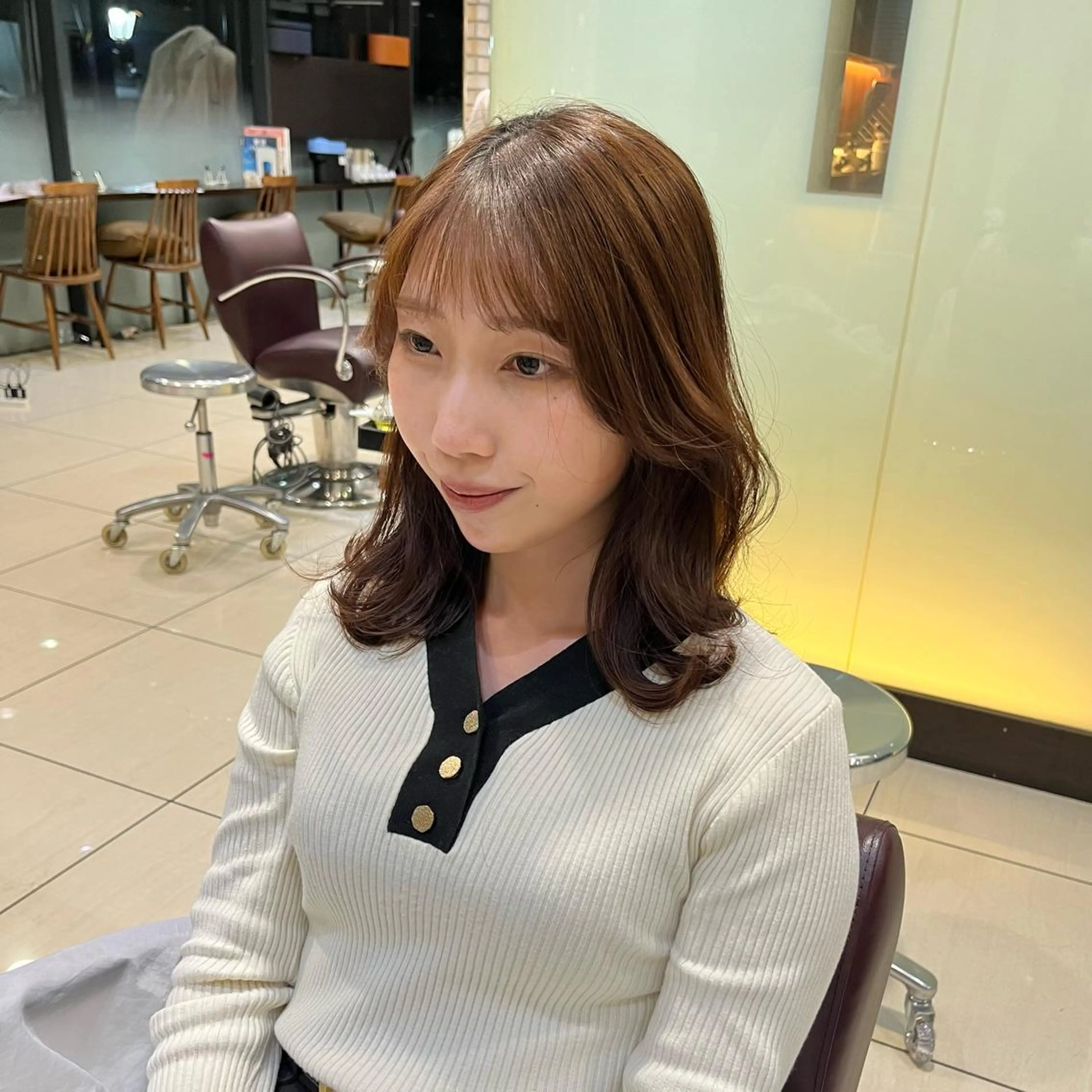 ミディアム タンバルモリパーマ 礒井メンキのヘアスタイル