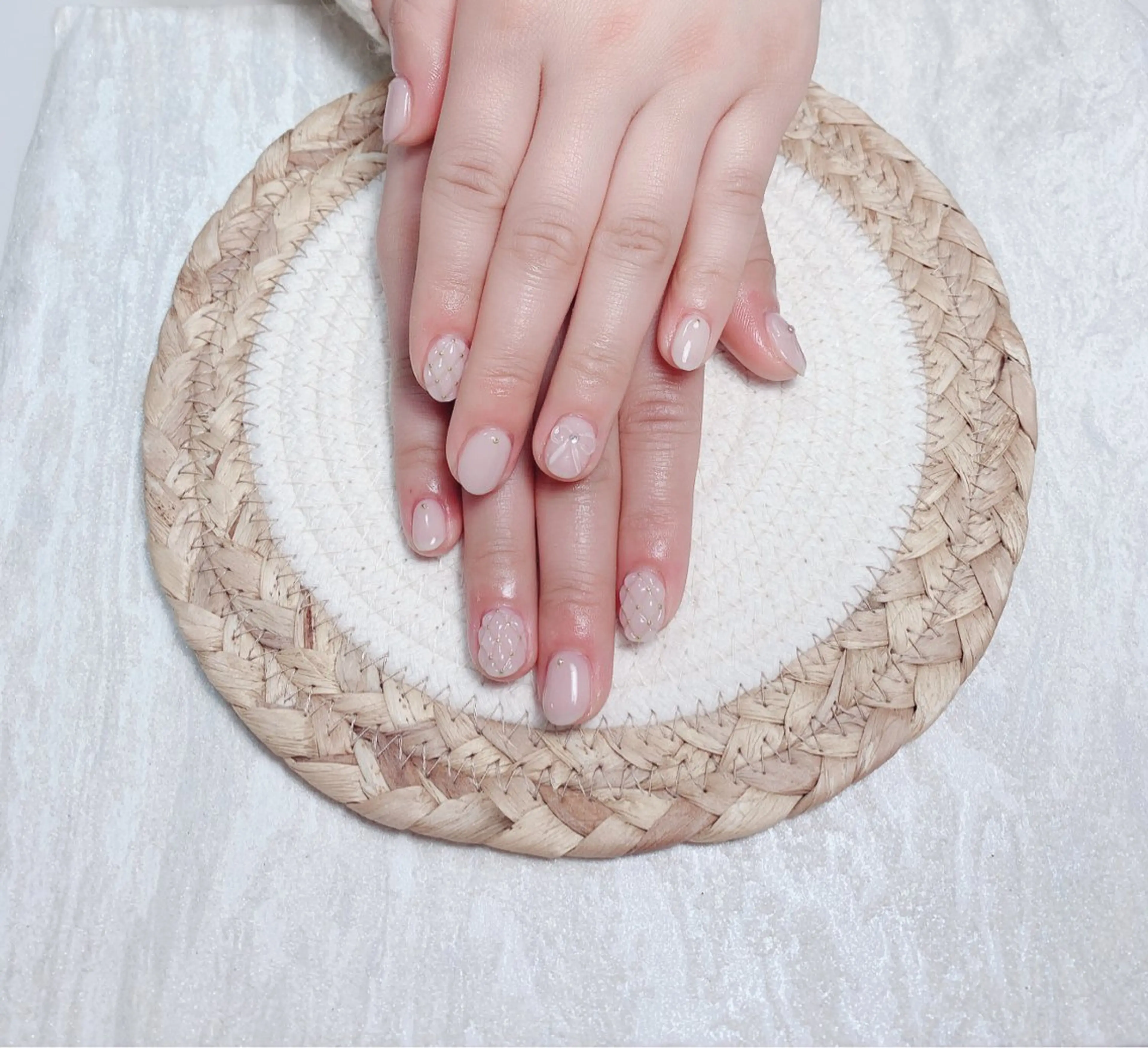 ネイル uu ネイルサロン関内🌼のネイルデザイン