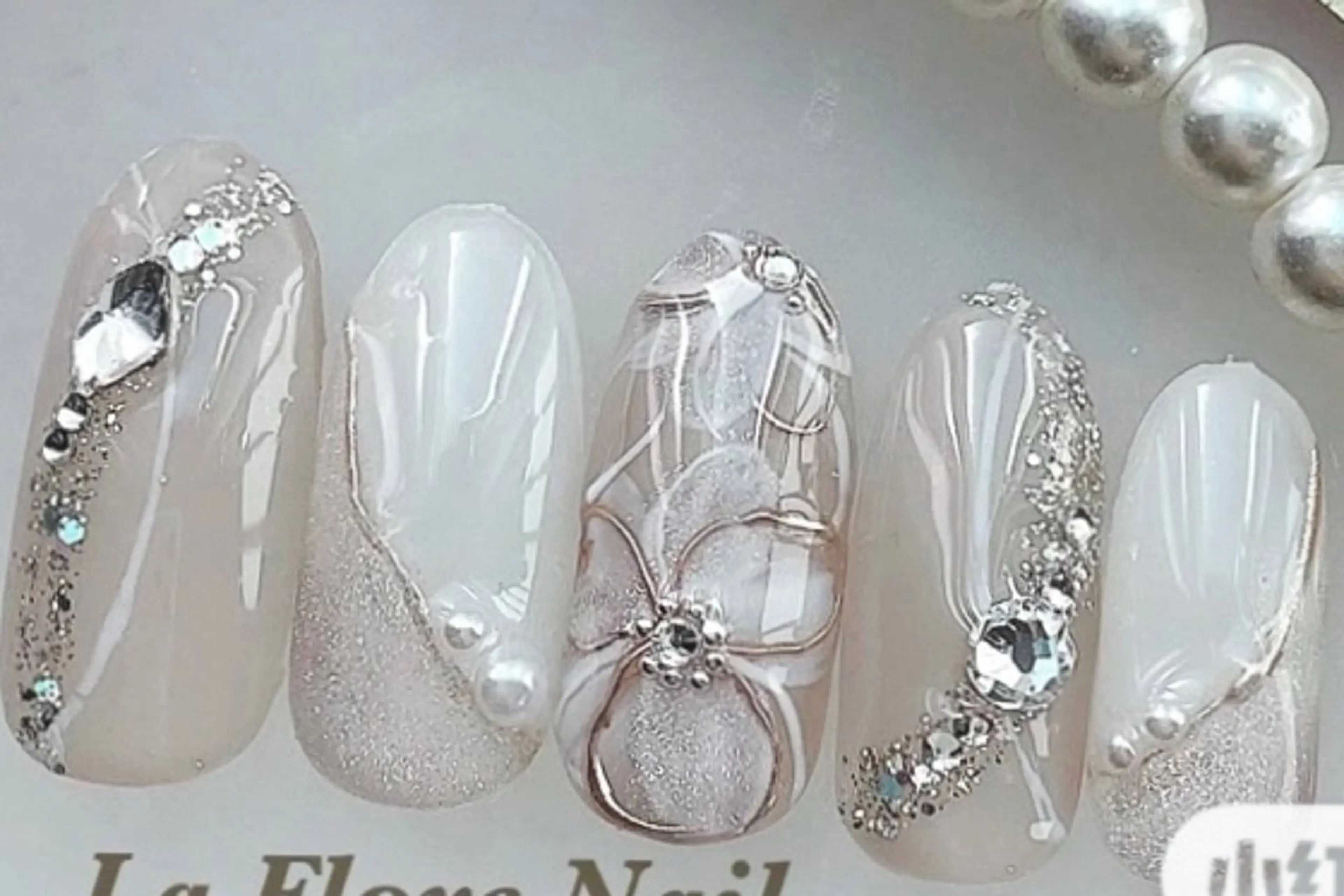 ネイル 横浜市中区曙町 E·U·Bネイルのネイルデザイン