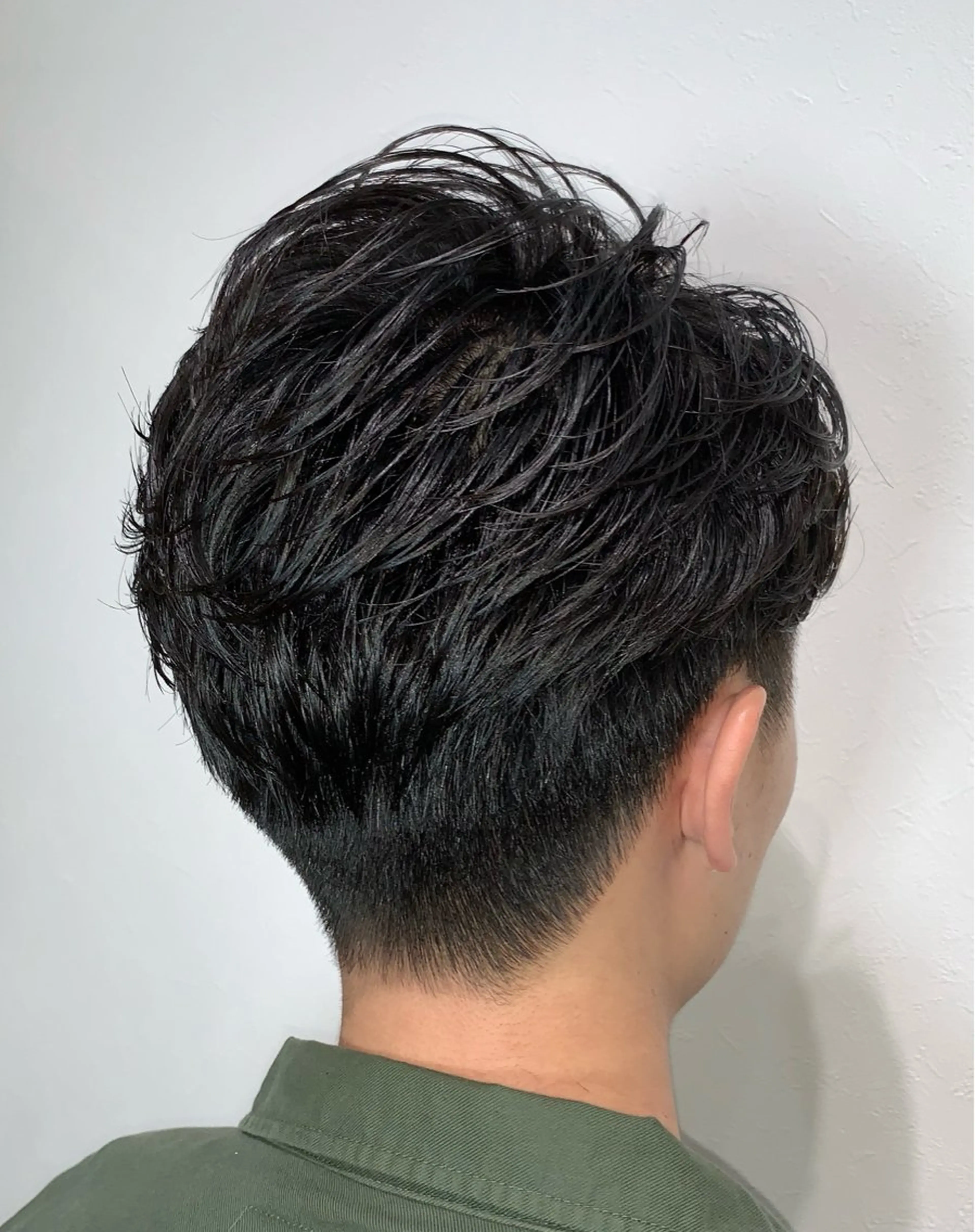 メンズ センターパート マッシュ メンズパーマ 波巻きパーマ メンズ特化美容師/ パーマ/波巻き/陸翔のヘアスタイル