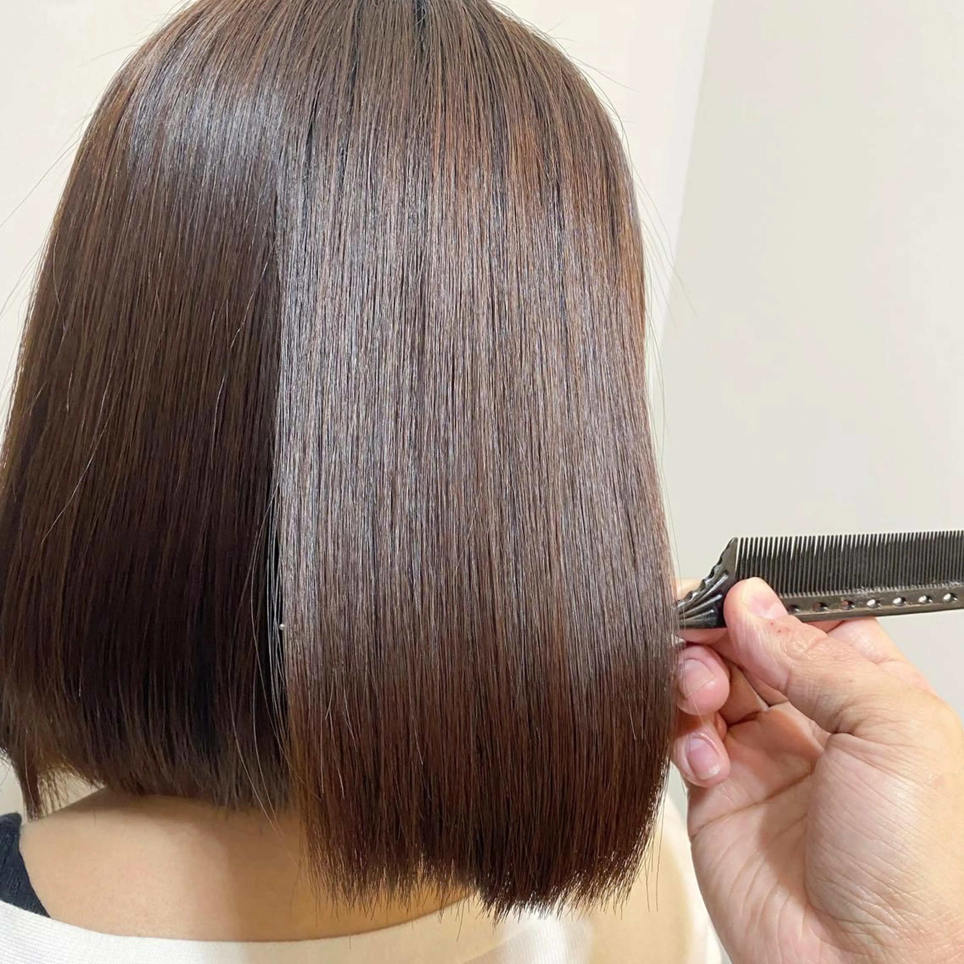 ショート ボブ 髪質改善 トリートメント 酸熱トリートメント 髪質改善特化 安東駿介のヘアスタイル