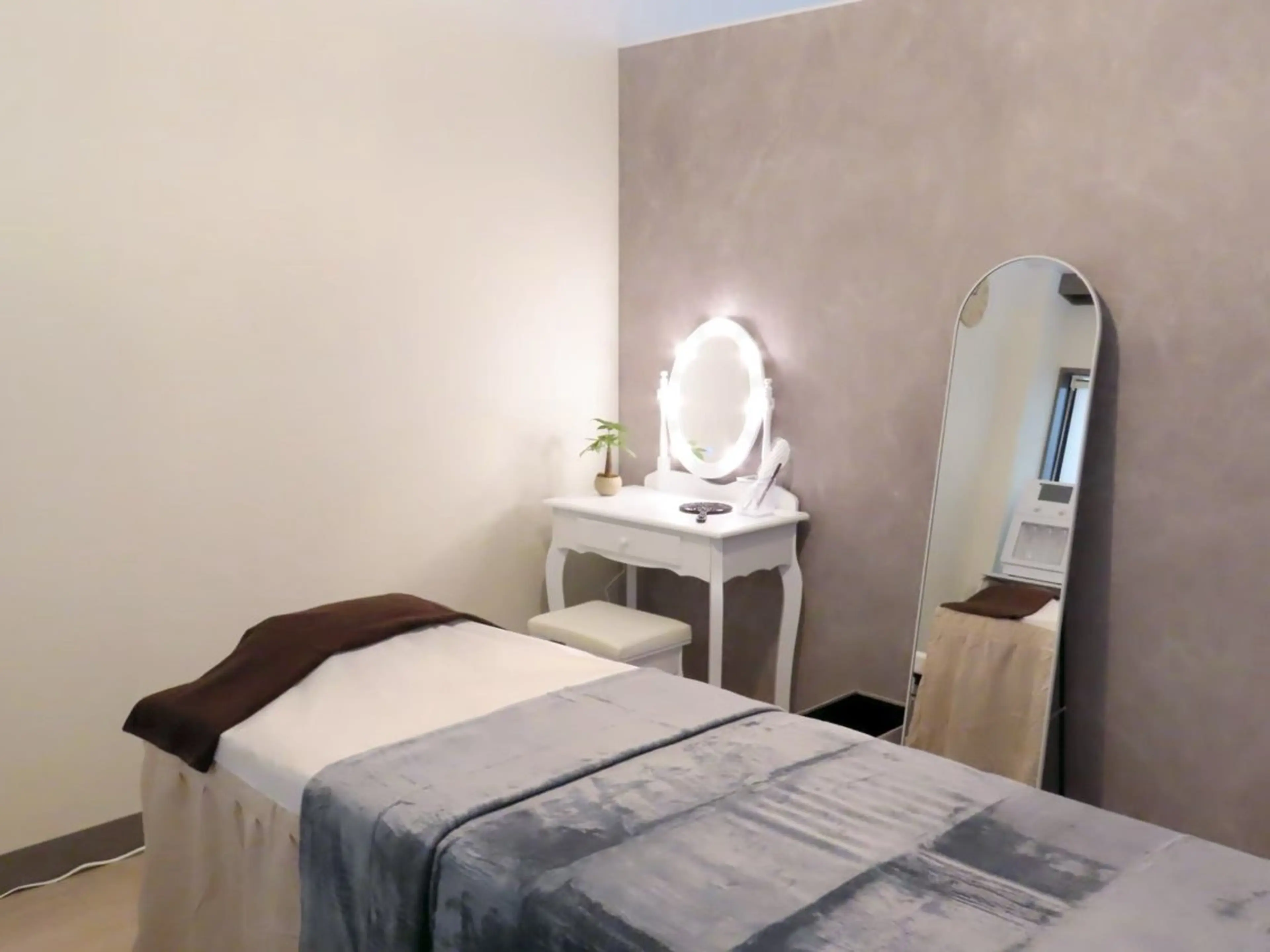 エステ Belle稲葉 ハーブピーリングのエステ・リラクイメージ