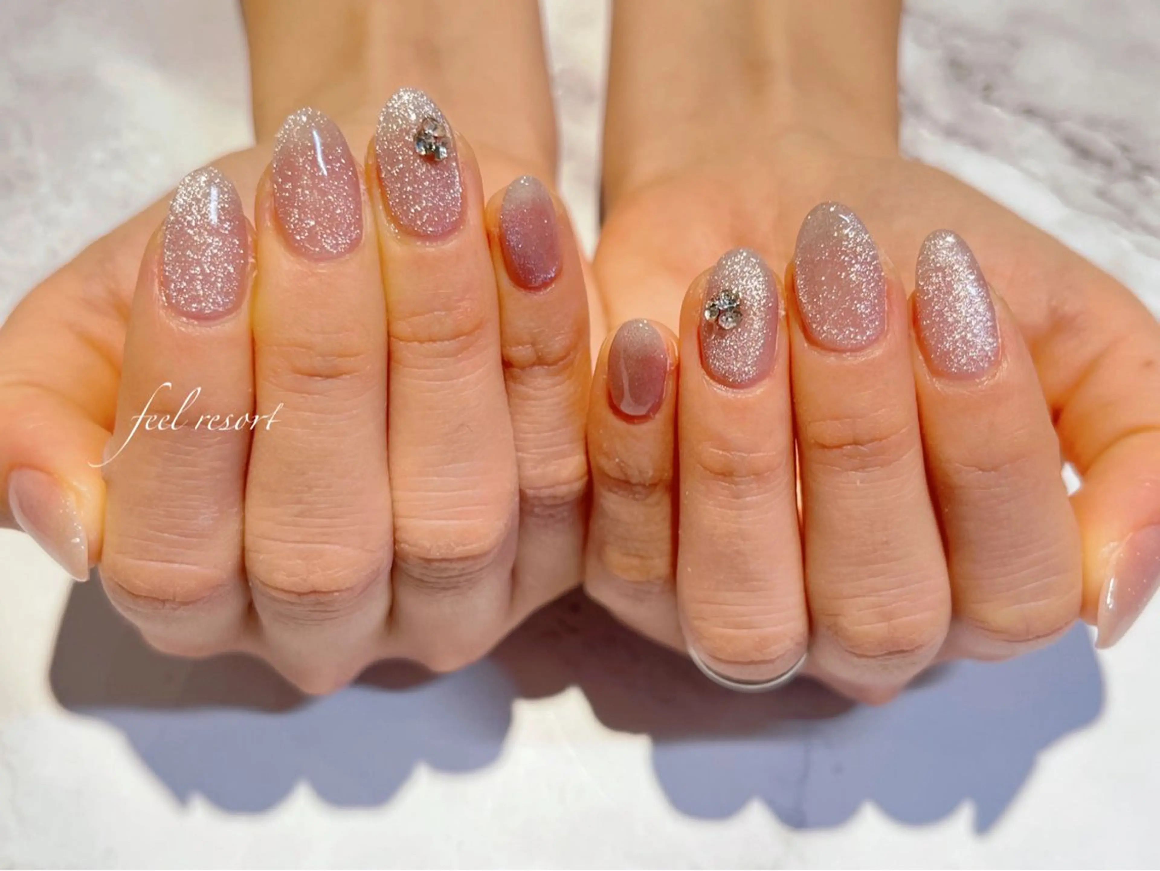 ネイル 長さ出し フットネイル フレンチネイル ジェルネイル ガラスフレンチ ハンドネイル Lien（リアン） 銀座駅6分のネイルデザイン