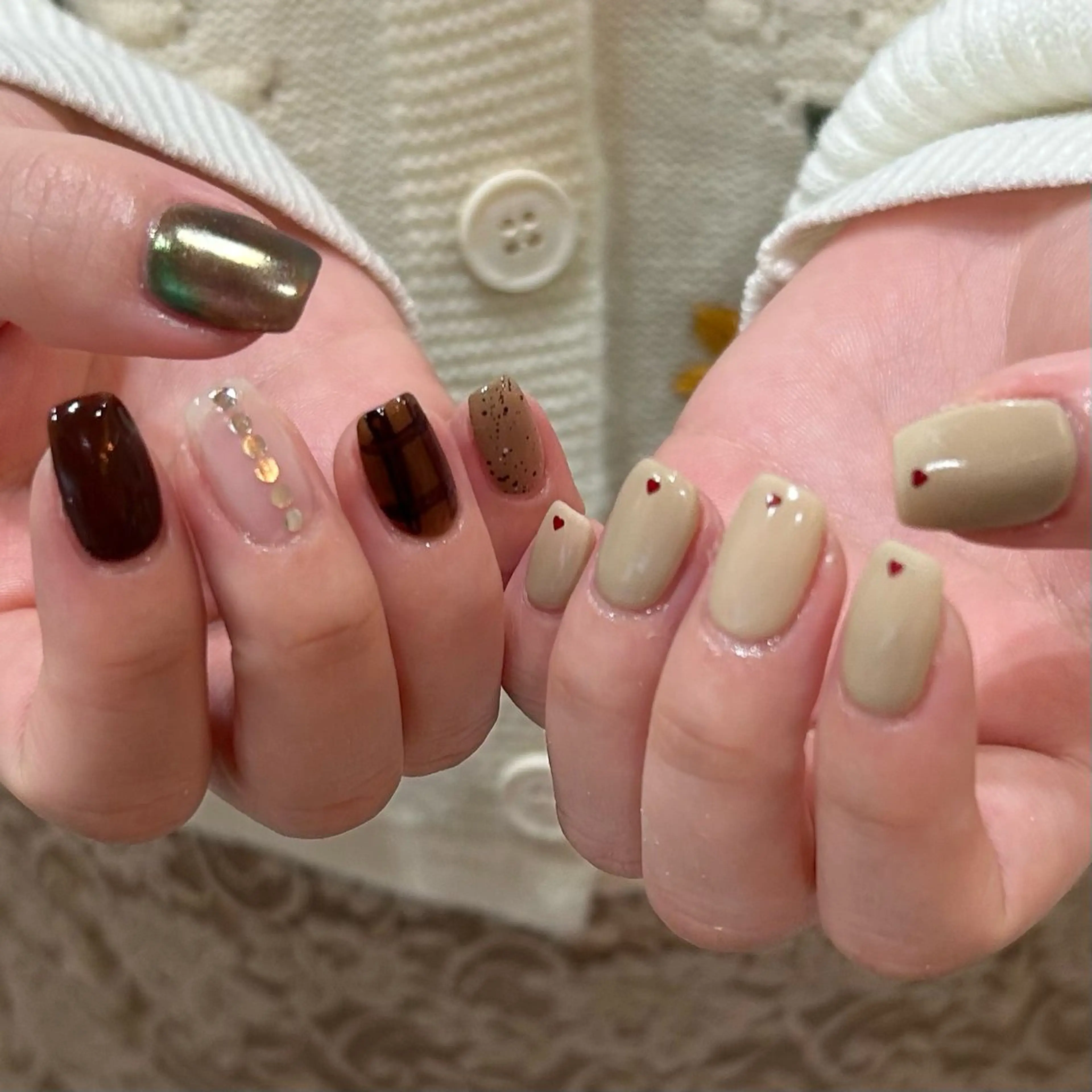 ネイル ミラーネイル ハンドネイル shio ♡ 13日空きありのネイルデザイン