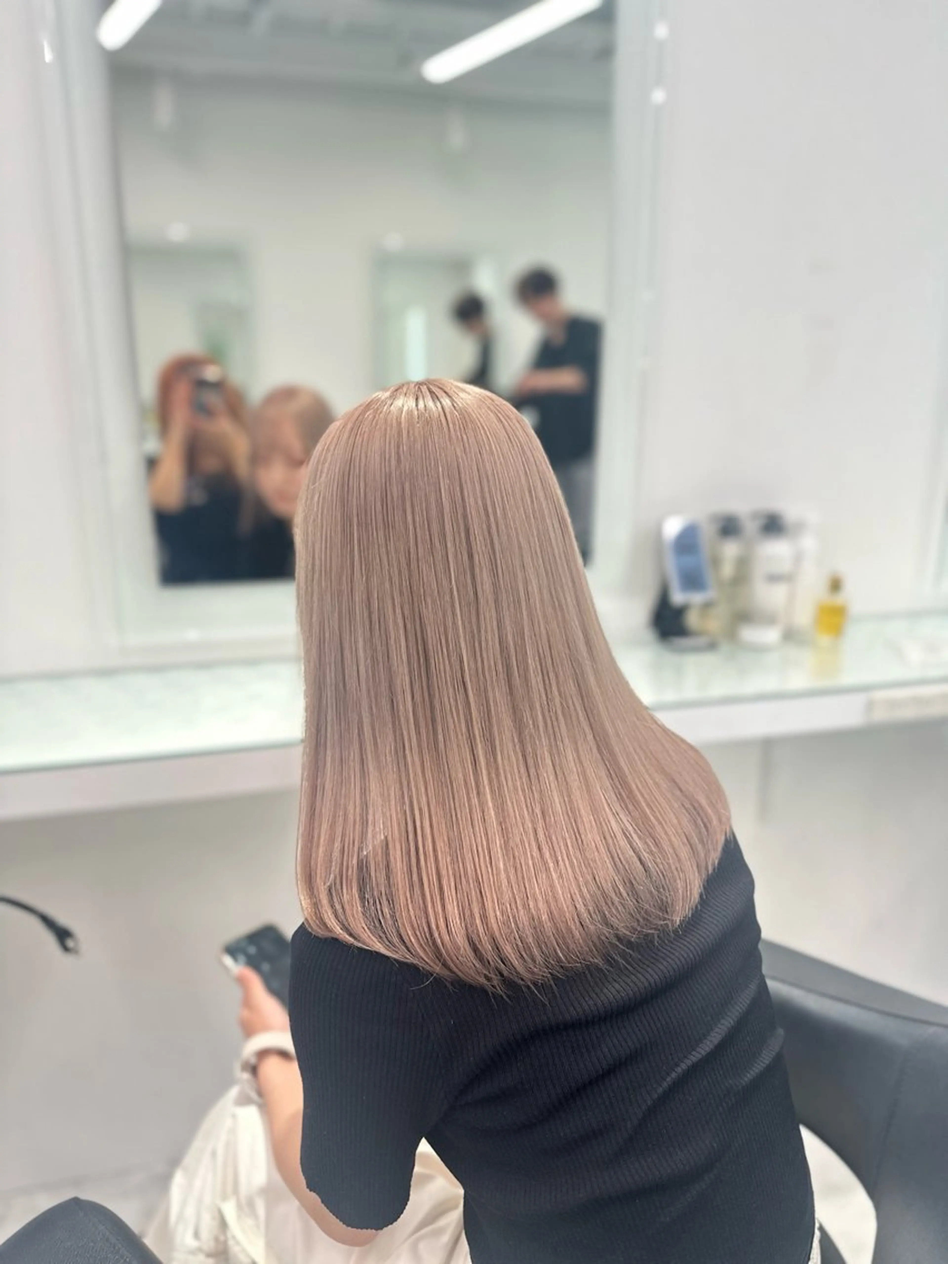 セミロング カラー ヘアカラー トリートメント ヘッドスパ ヘアセット ❄最強かわいいカラー ❄️MINA❄️のヘアスタイル