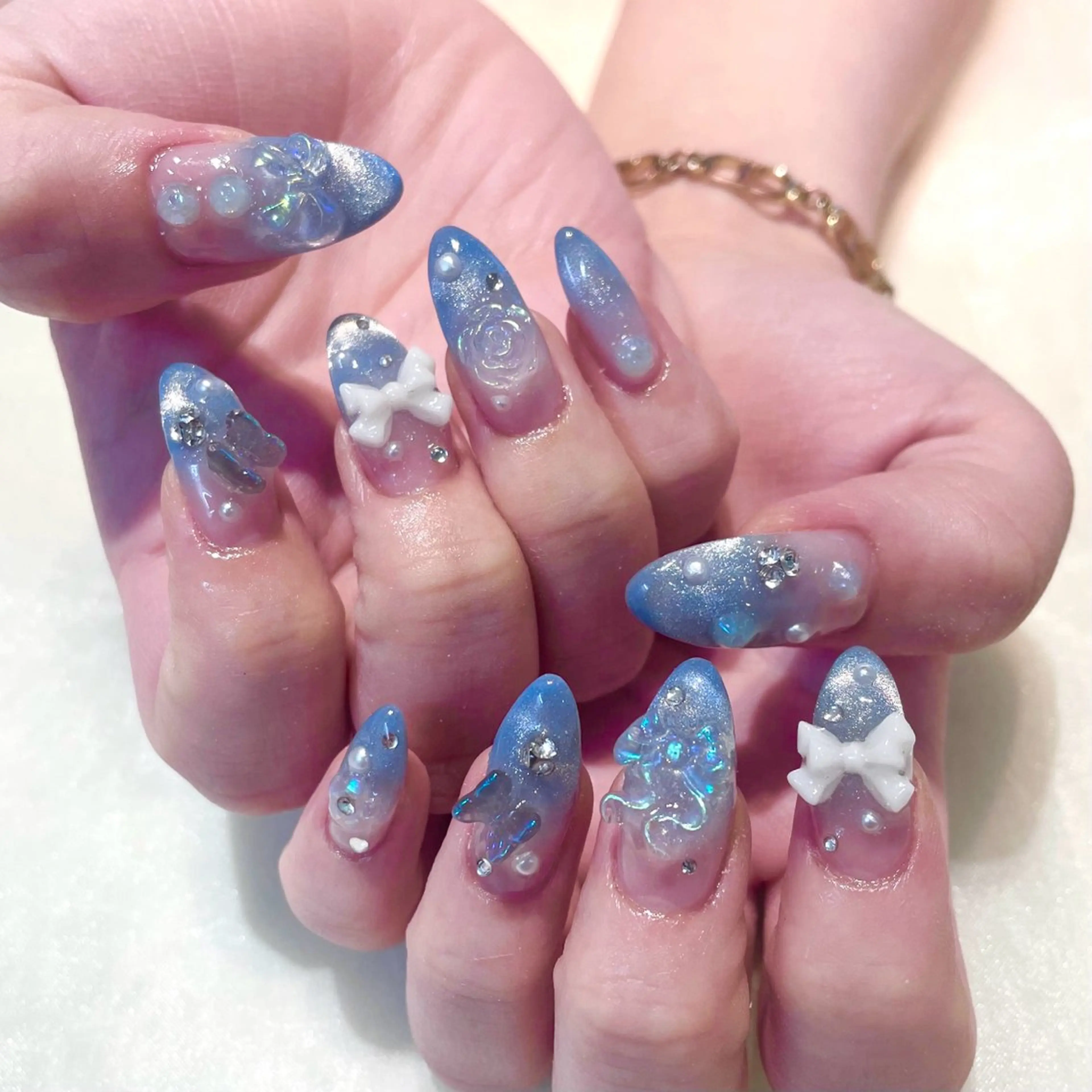 ネイル ハンドネイル 新井 ひなののネイルデザイン