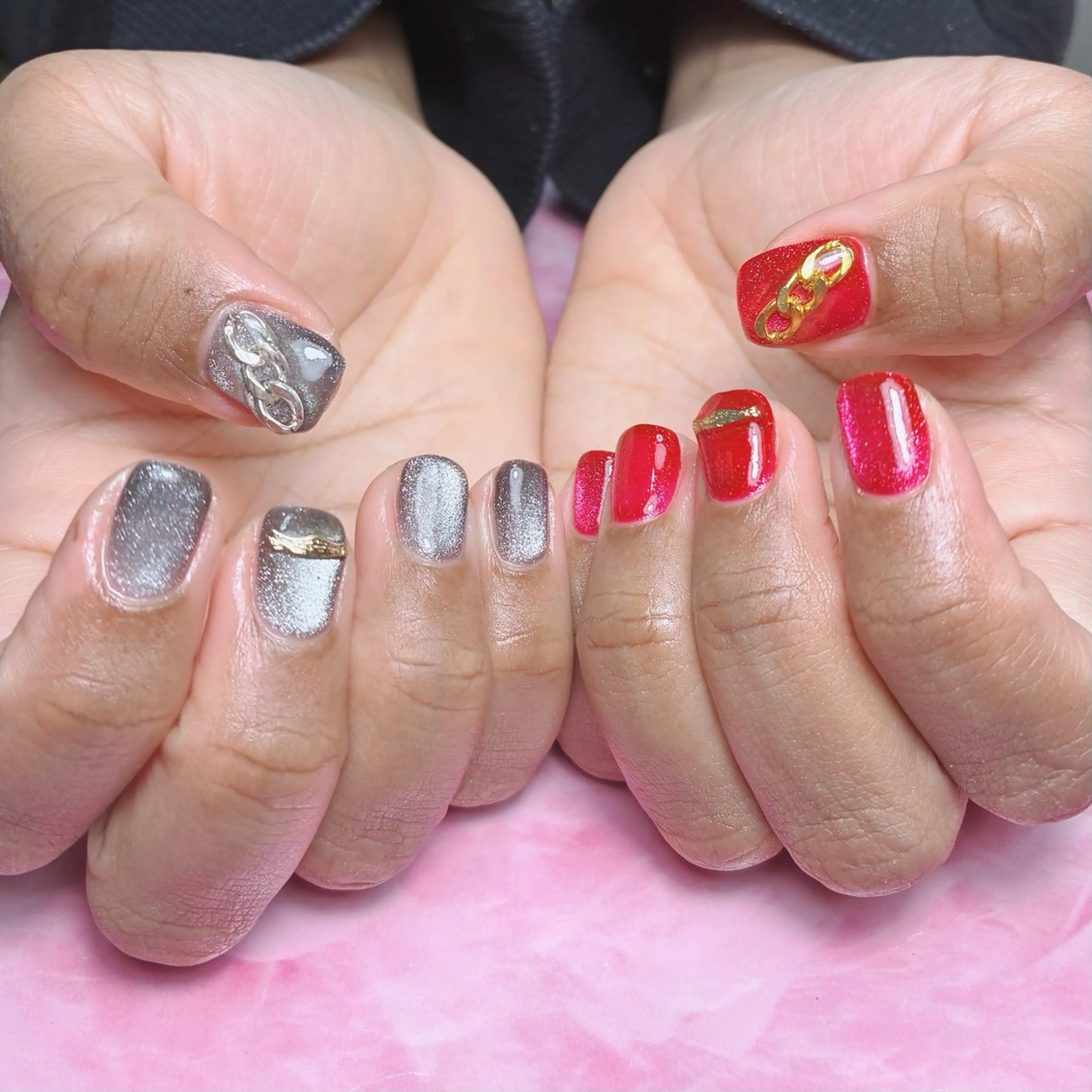 ミディアム hs nail salonのネイルデザイン