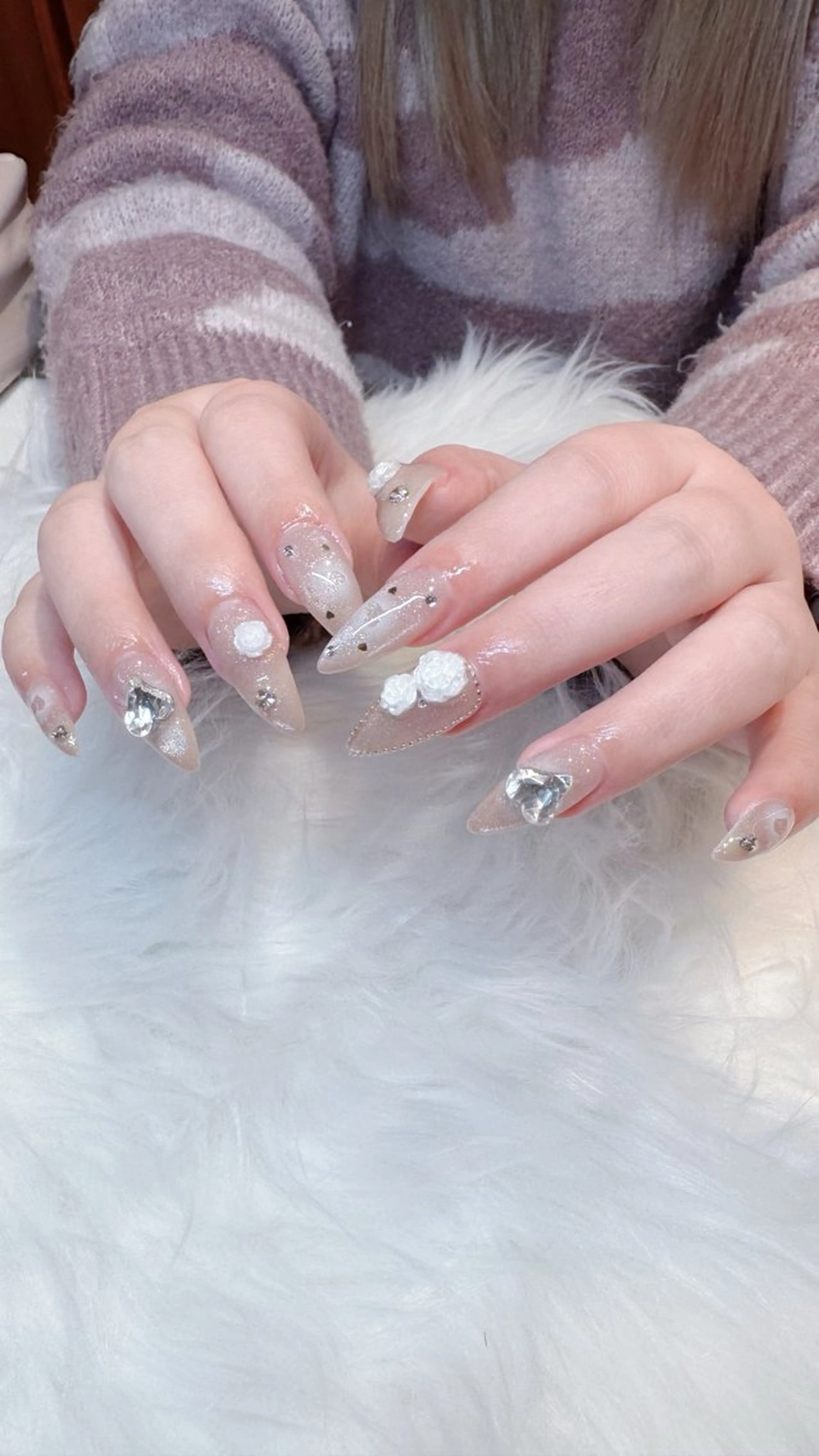 ネイル ハンドネイル 𝐘𝐔𝐊𝐈 💖のネイルデザイン