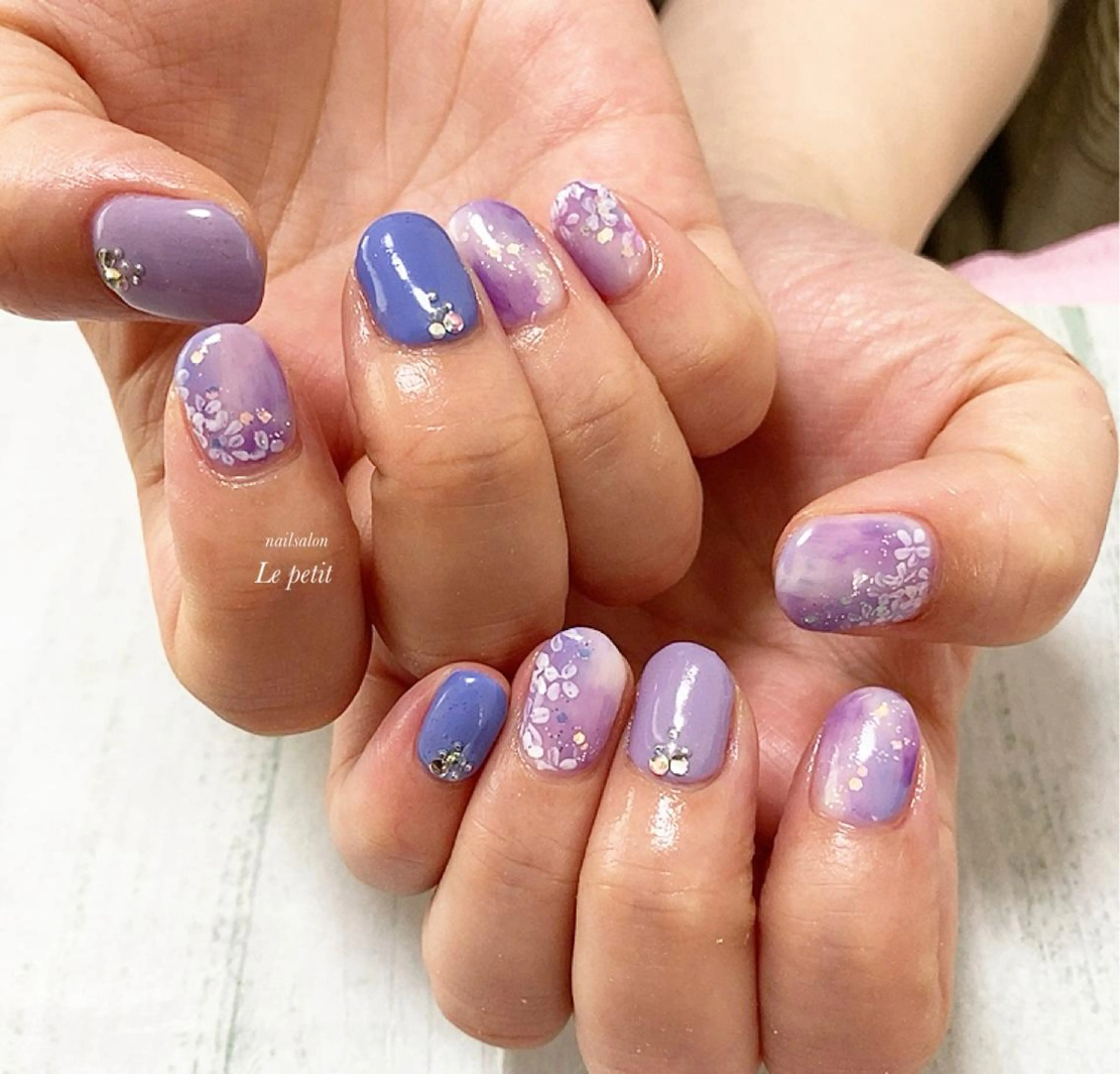 ネイル 石野 広佳のネイルデザイン