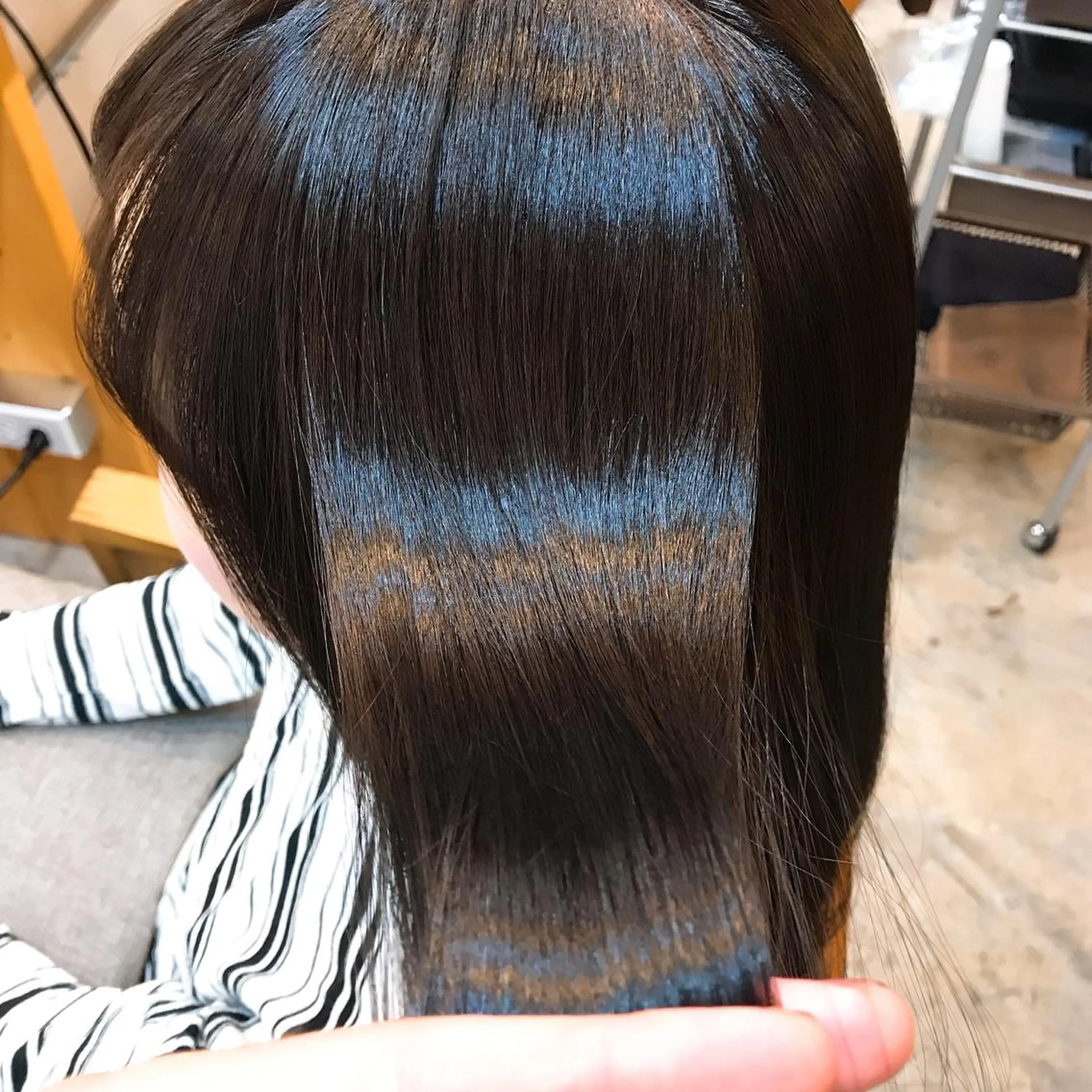 セミロング カラー グレージュ イルミナカラー トリートメント 🌈限定価格🌈 鈴木　瑛輔のヘアスタイル