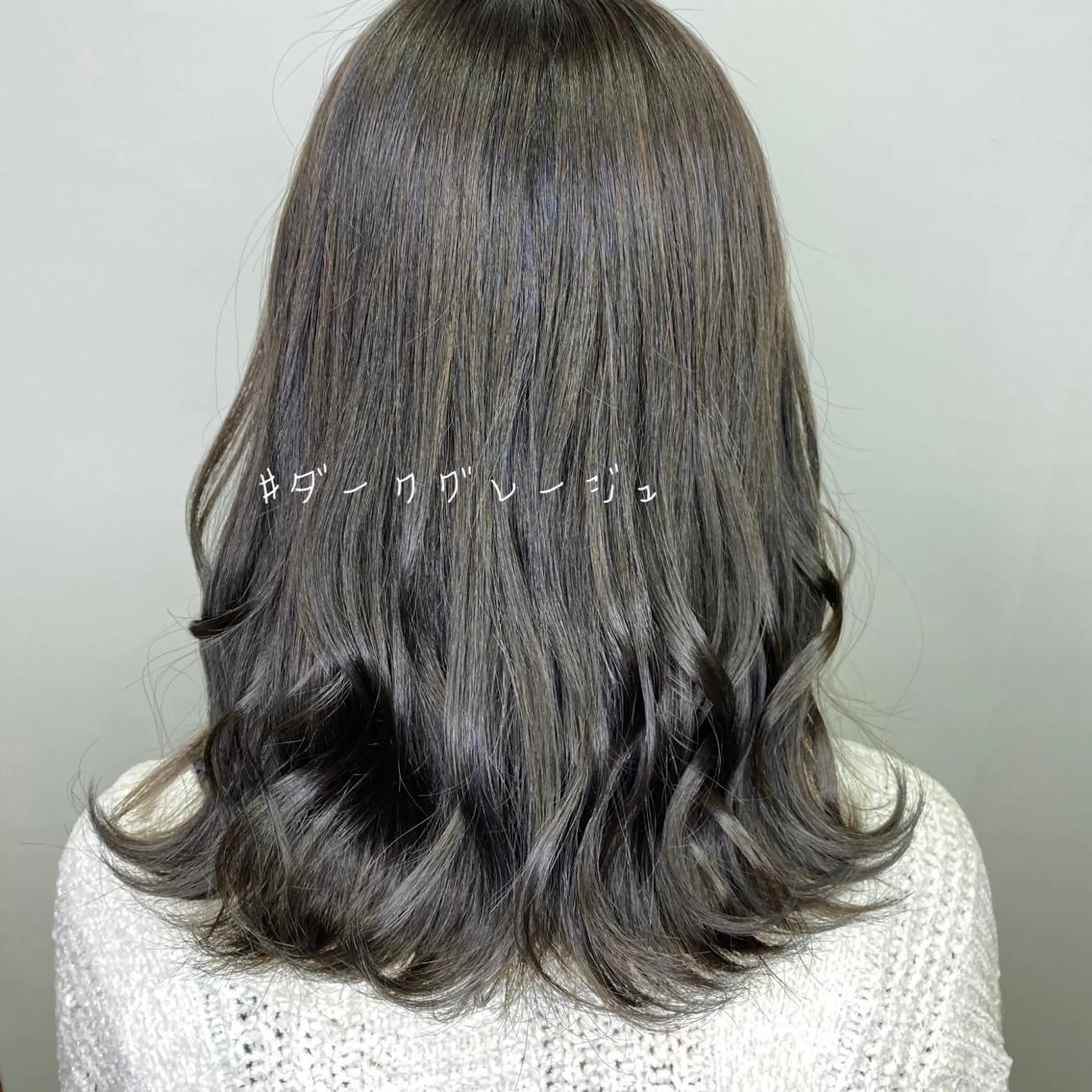 ミディアム カラー ヘアアレンジ ヘアカラー トリートメント 川上 麻梨阿のヘアスタイル
