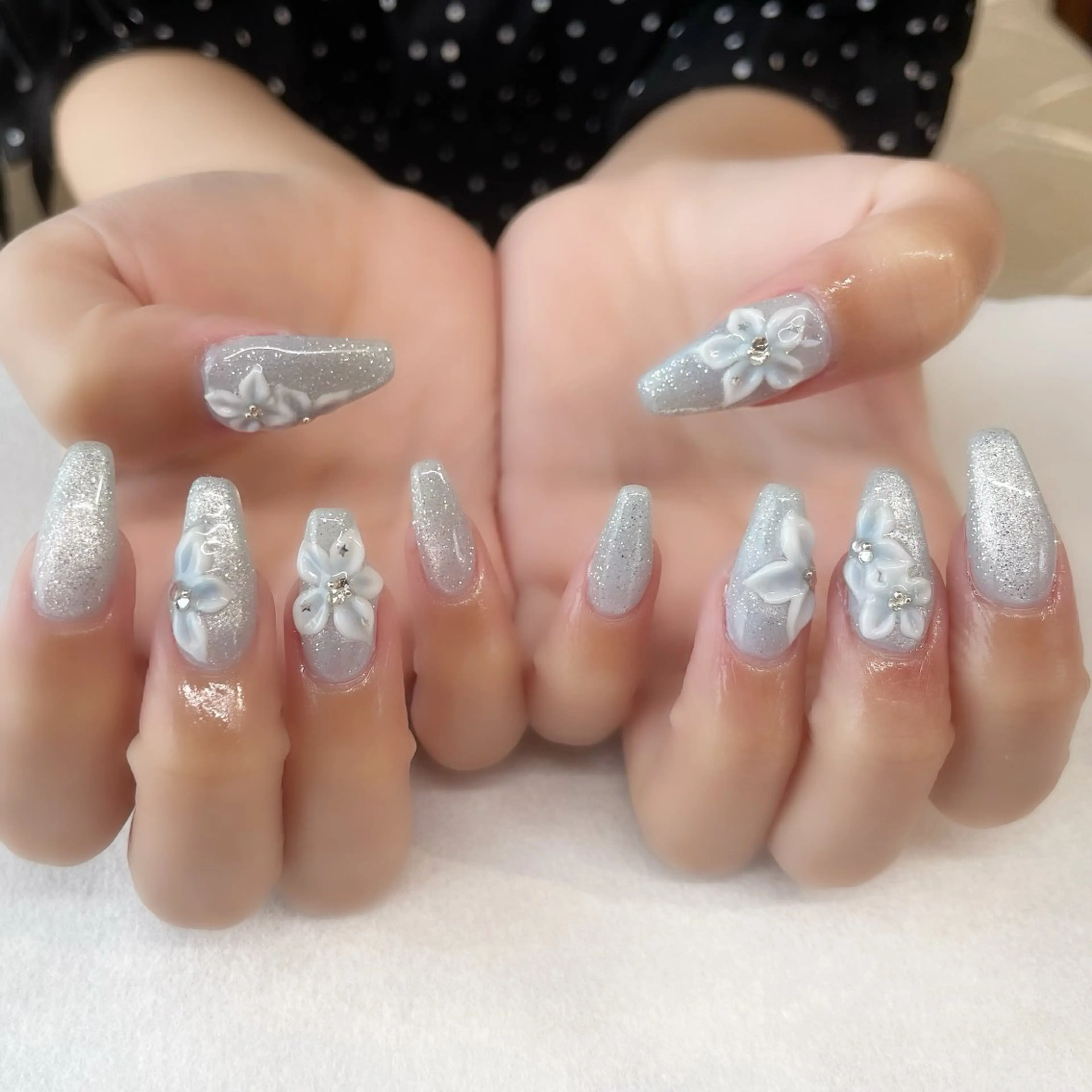ネイル ハンドネイル 💎🐰 saki. m 🐰💎のネイルデザイン