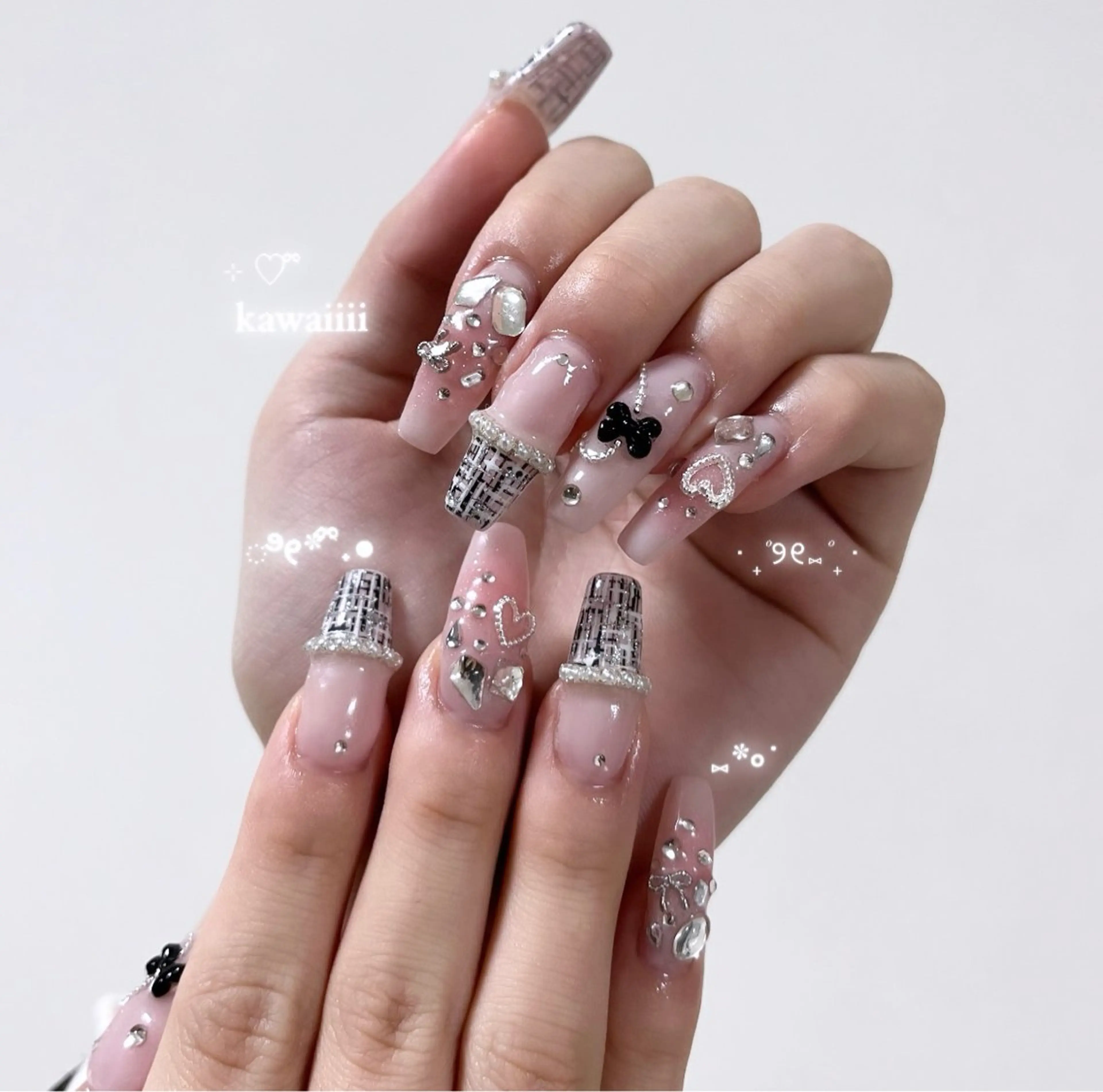 ネイル ハンドネイル Blanche mimi.u_aのネイルデザイン