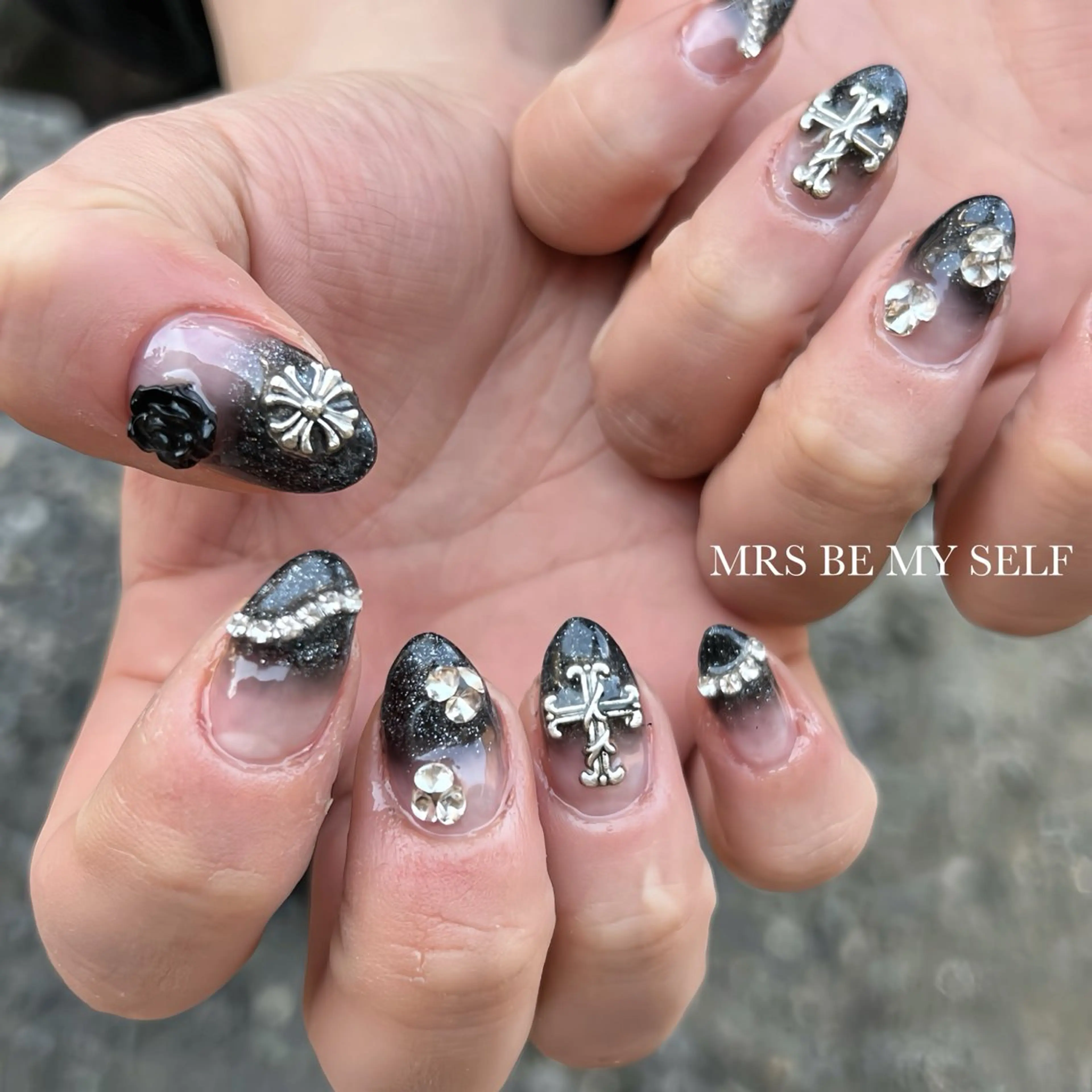 ネイル グラデーション マグネットネイル MRS/ miyu🎀のネイルデザイン