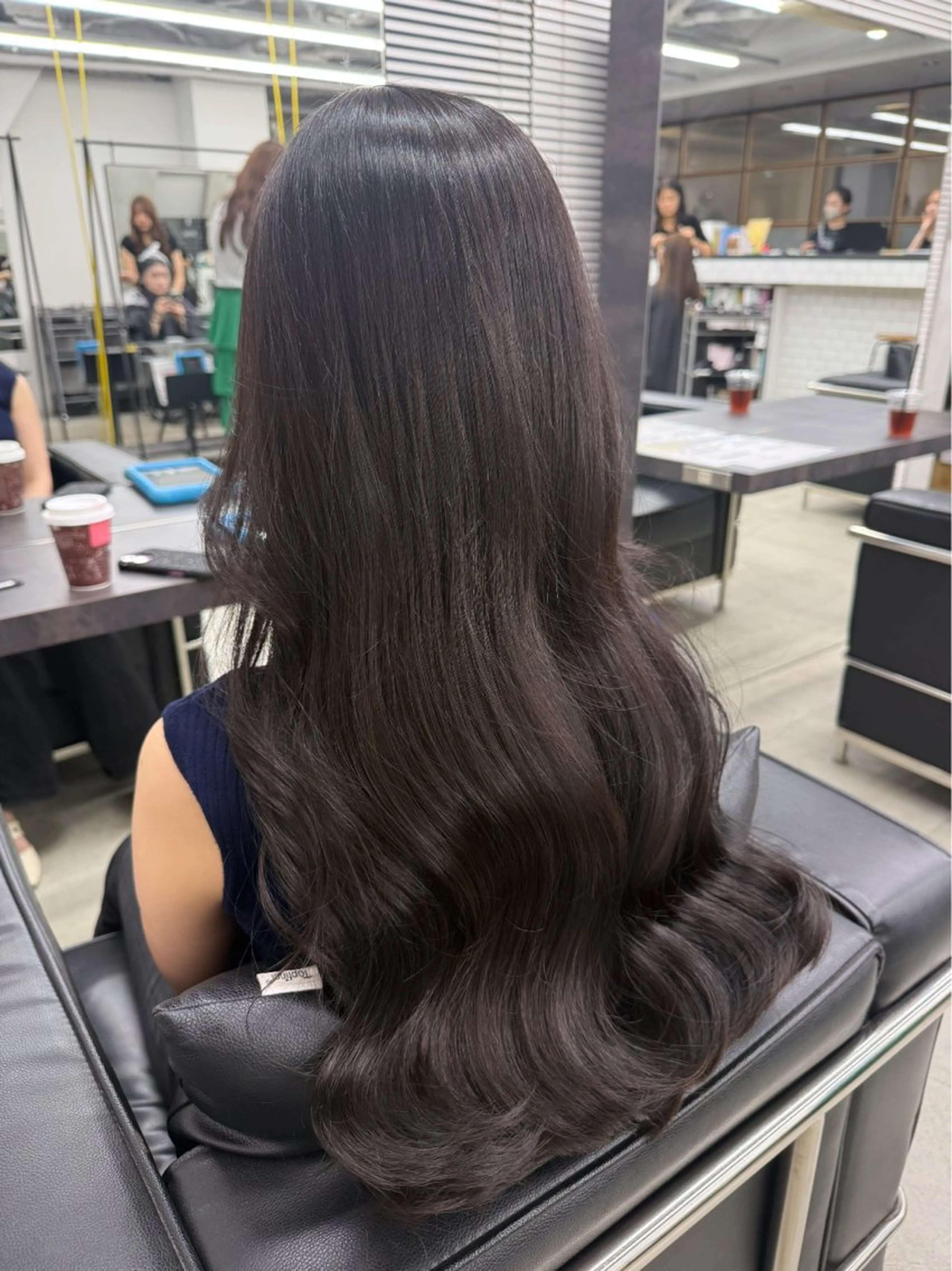 ロング カラー ベージュカラー ブリーチ ケアブリーチ 透明感カラー デザインカラー ヘアカラー トリートメント ヘッドスパ 渋谷ハイトーン/髪質 改善/かすが🪽🫧のヘアスタイル