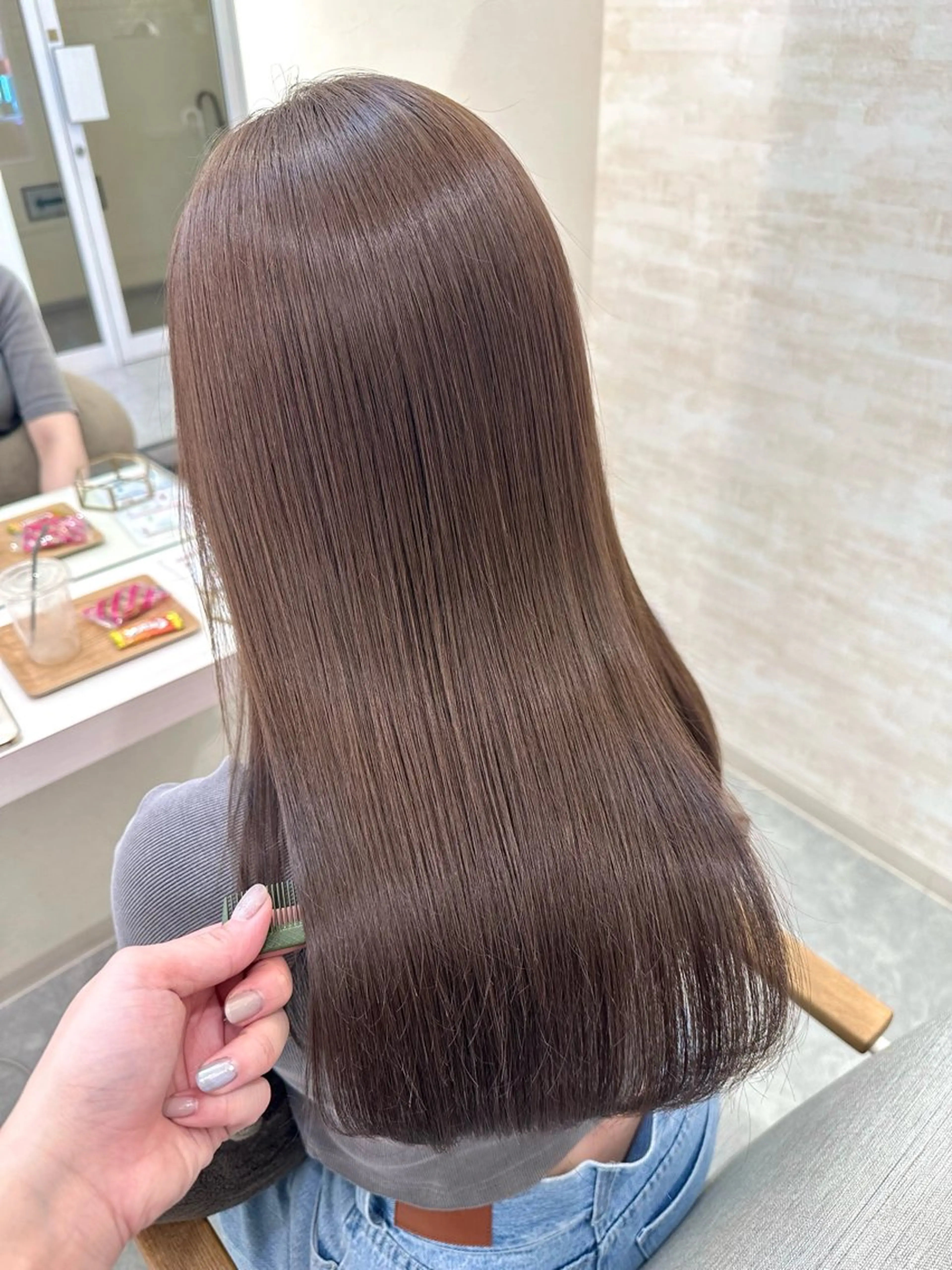 セミロング カット ヘアカラー トリートメント 髪質改善&ヘアケア 永山若奈のヘアスタイル