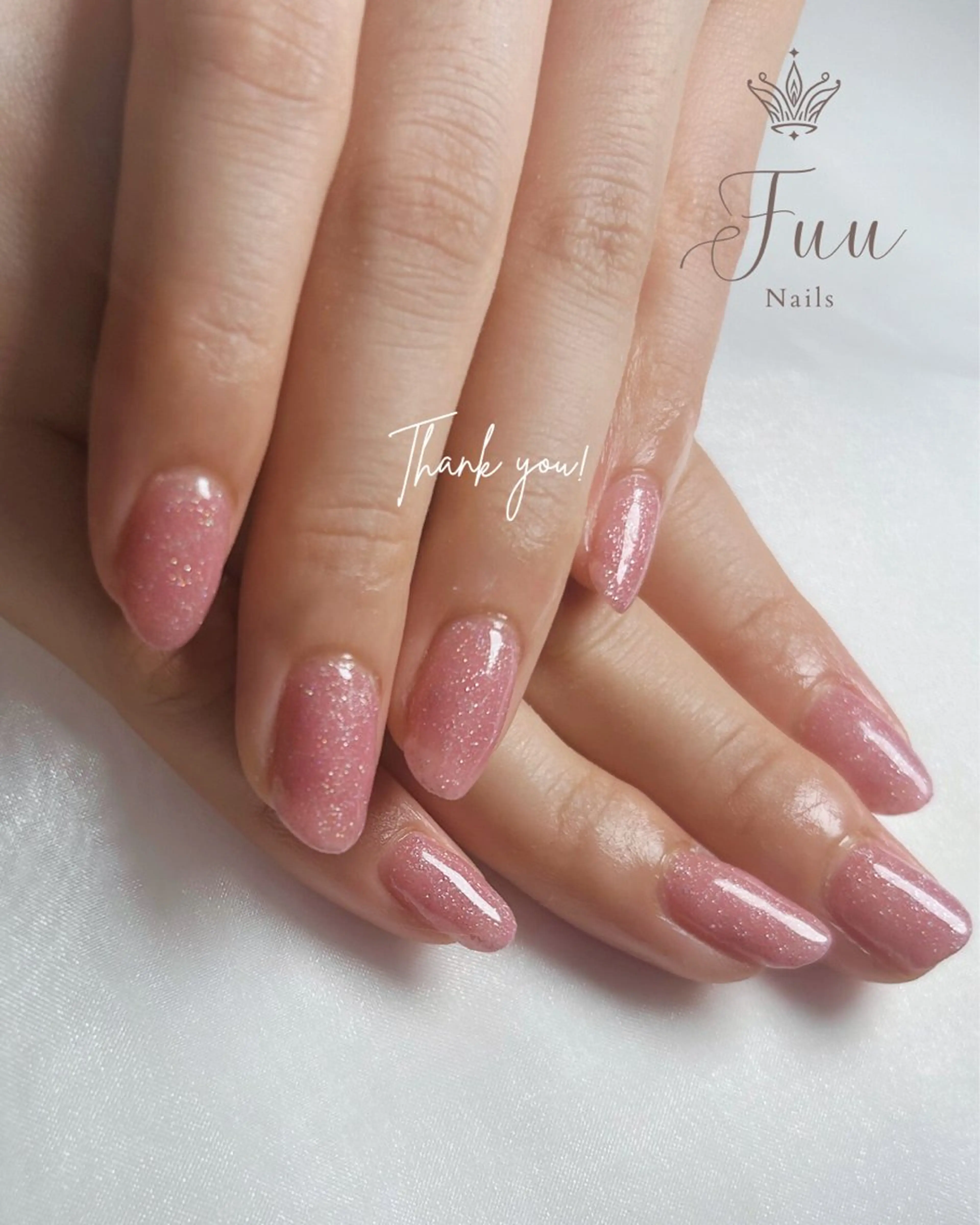 ネイル キラキラネイル ワンカラーネイル シンプルネイル 犬のいるネイルサロン Fuu nailsのネイルデザイン