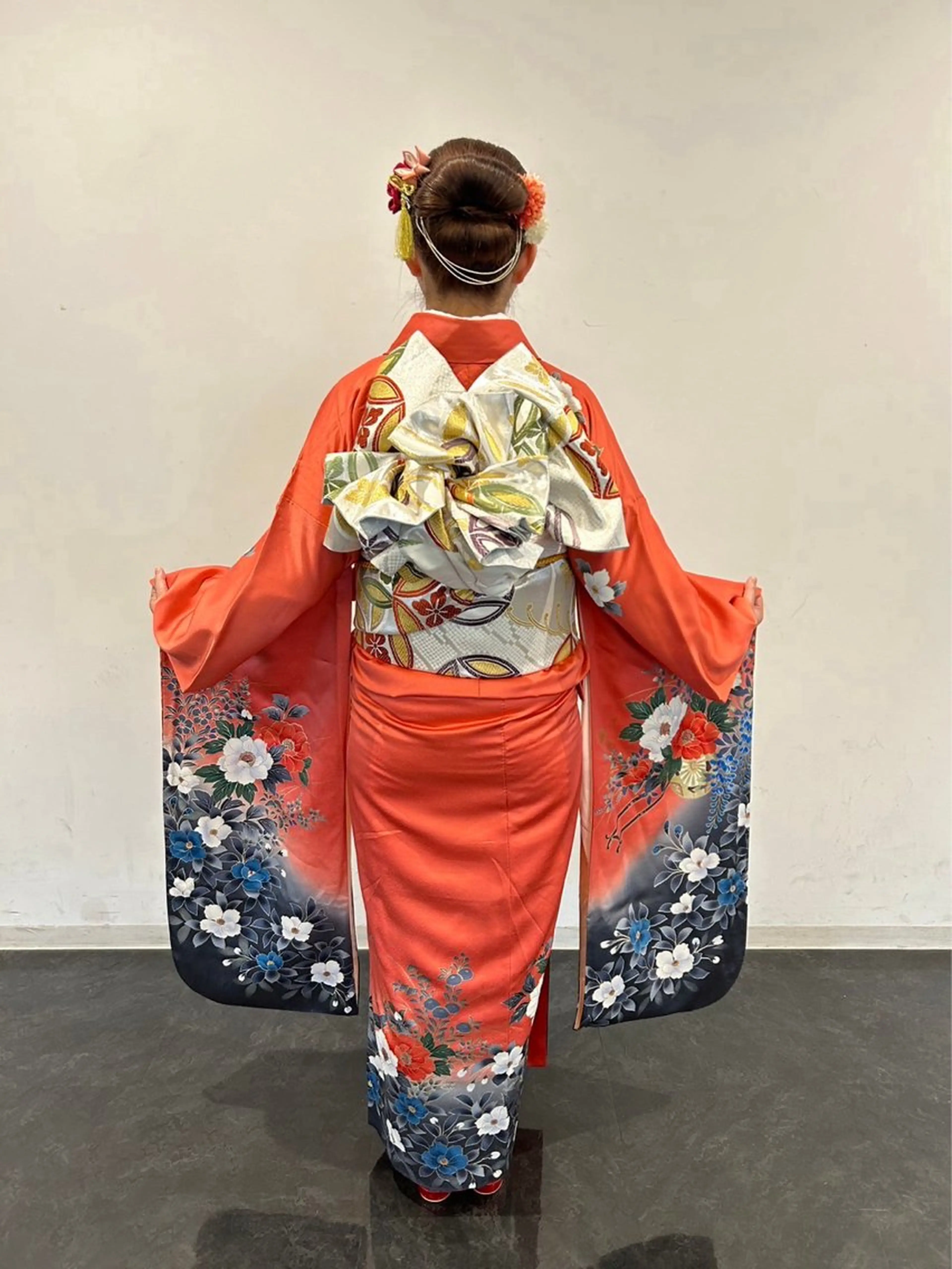 セミロング ヘアアレンジ 成人式 髪質改善/縮毛矯正 ツヤ髪🩷さつきのヘアスタイル