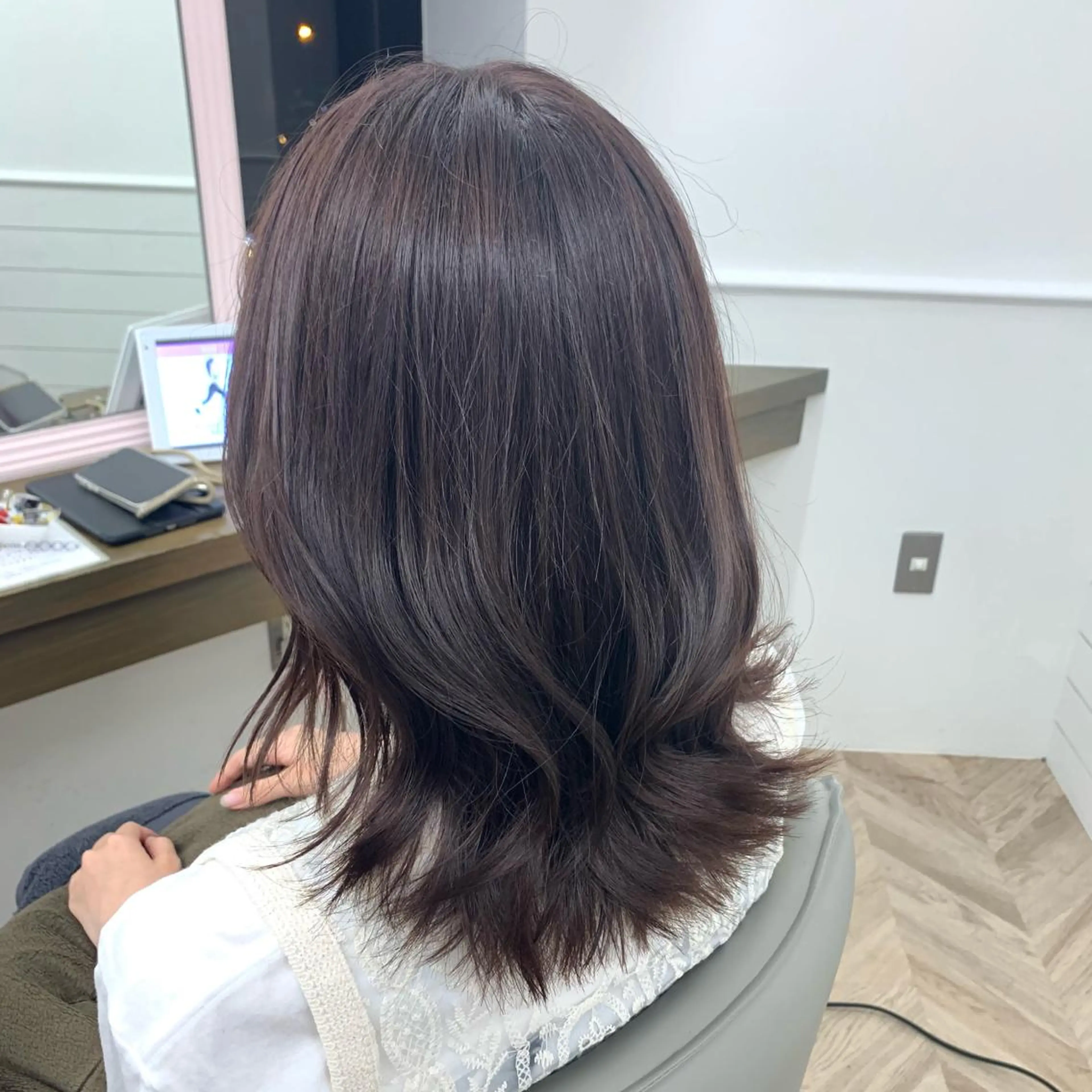 カラー ✨️美髪矯正×似合わ せ艶カラー✨藤田透のヘアスタイル