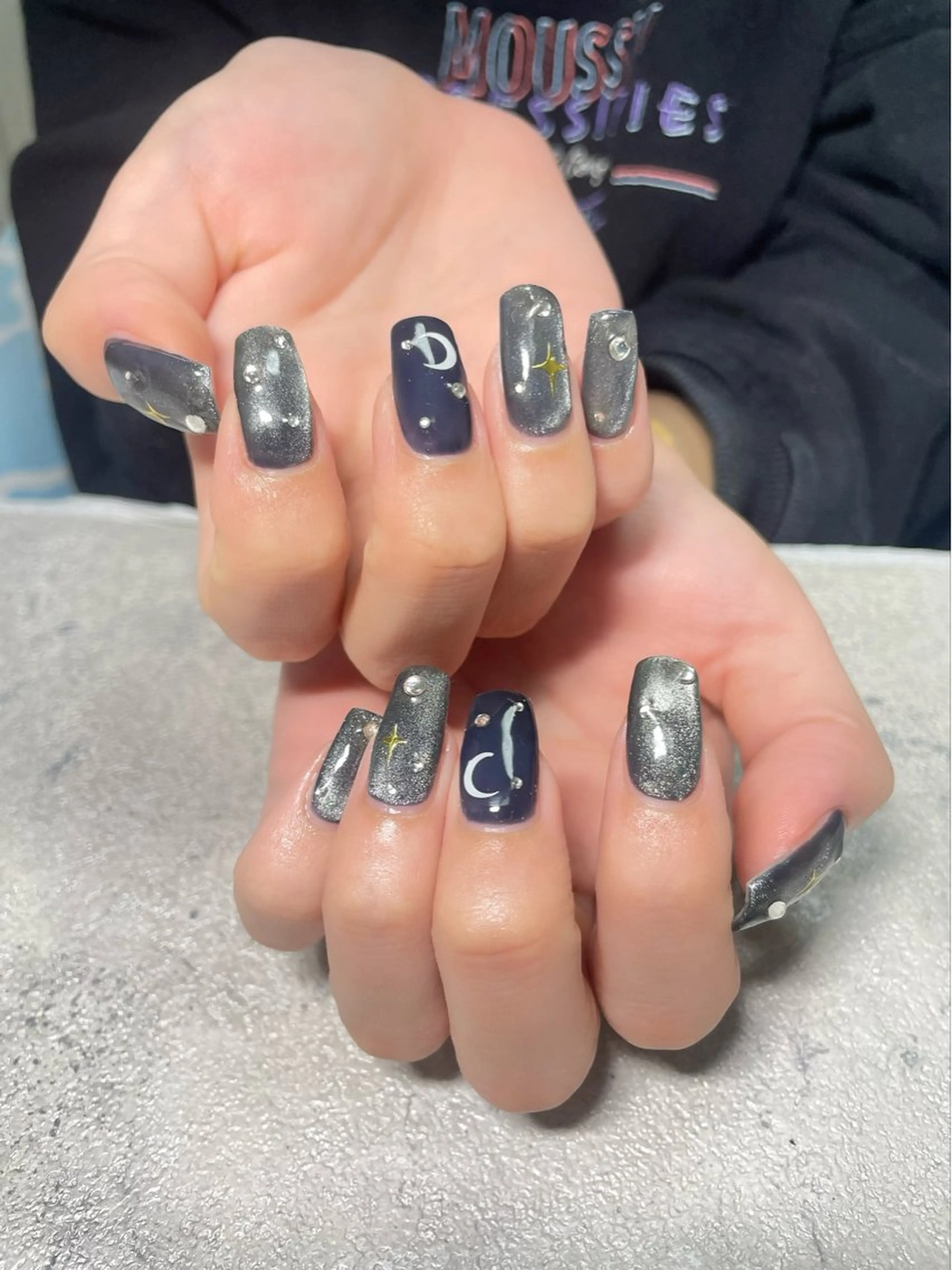 ネイル マグネットネイル はるひな ねいるのネイルデザイン