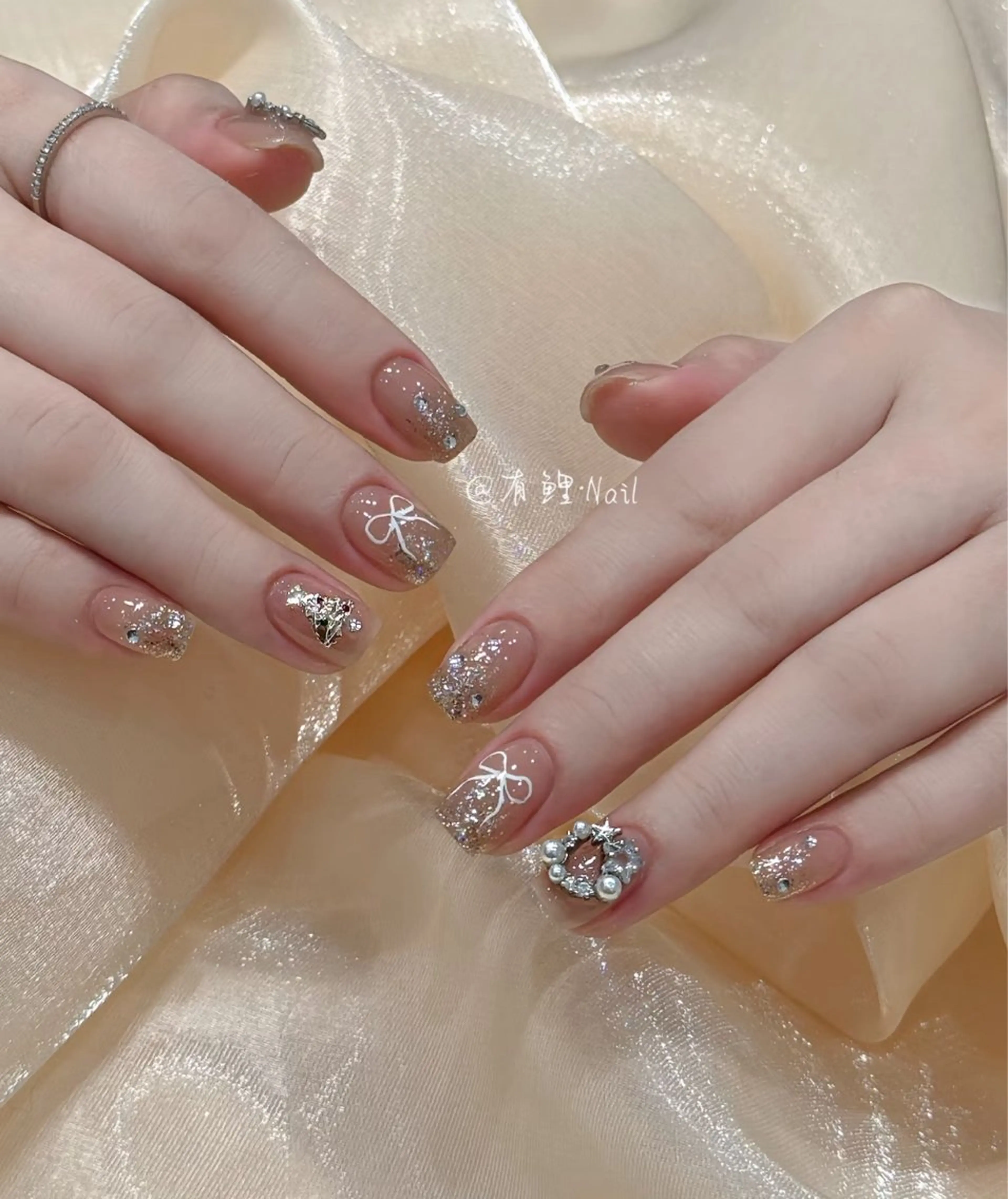 ネイル ハンドネイル 🫧 はる🩵のネイルデザイン