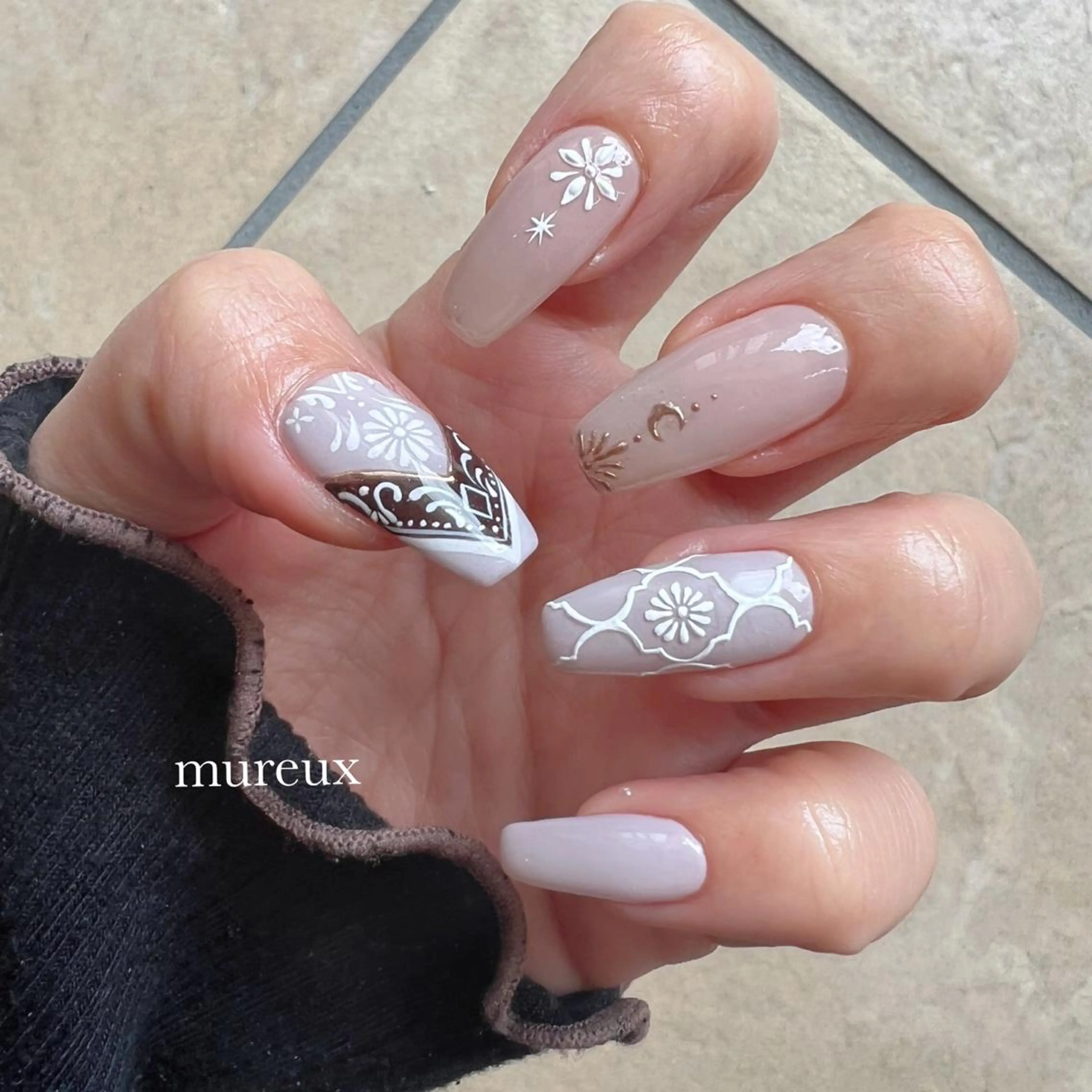 ネイル アートネイル ハンドネイル mureux ∵ayakaのネイルデザイン
