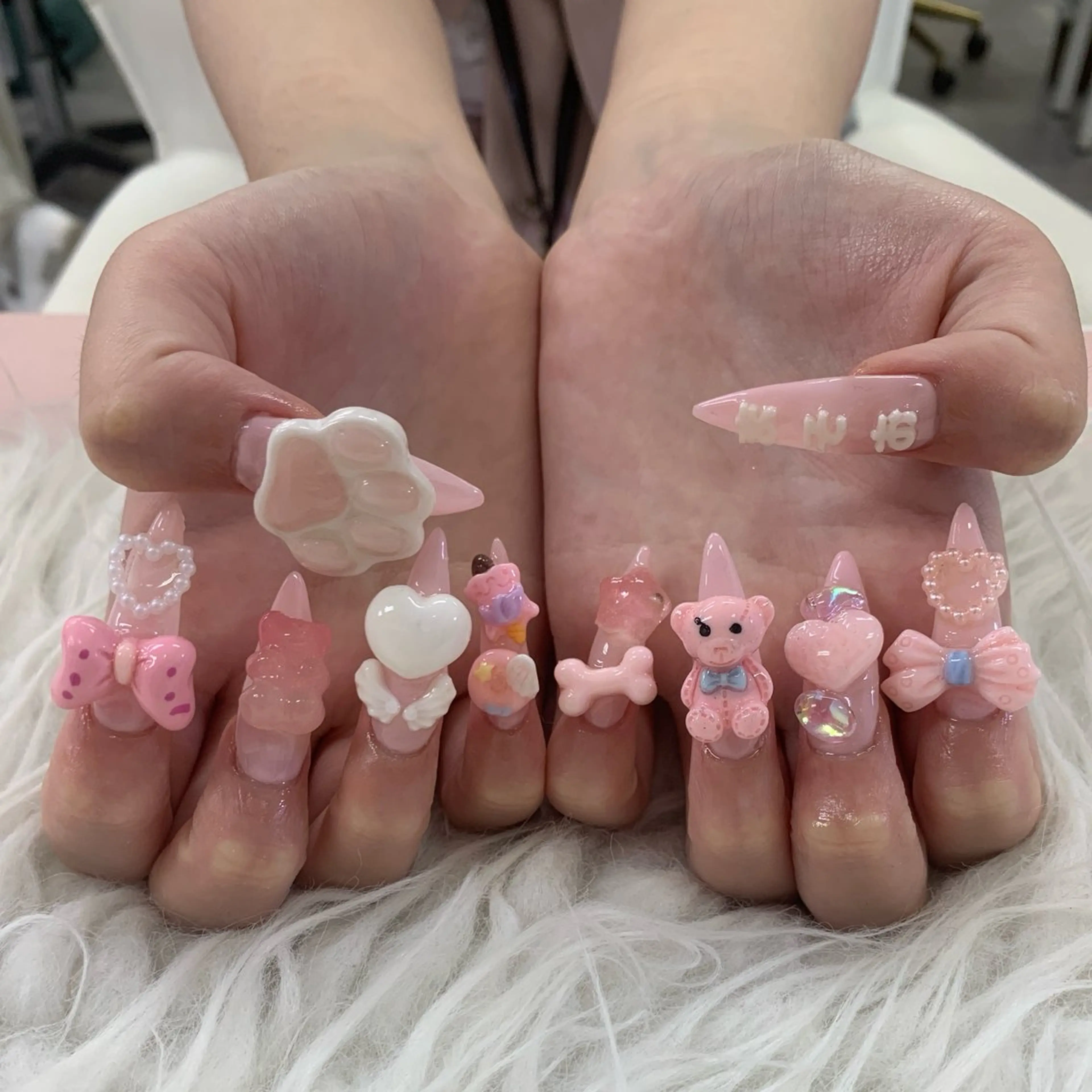 ネイル ハート 韓国ネイル 夏ネイル ワンホンネイル ハンドネイル Melody  3D/スカルプ専門店のネイルデザイン