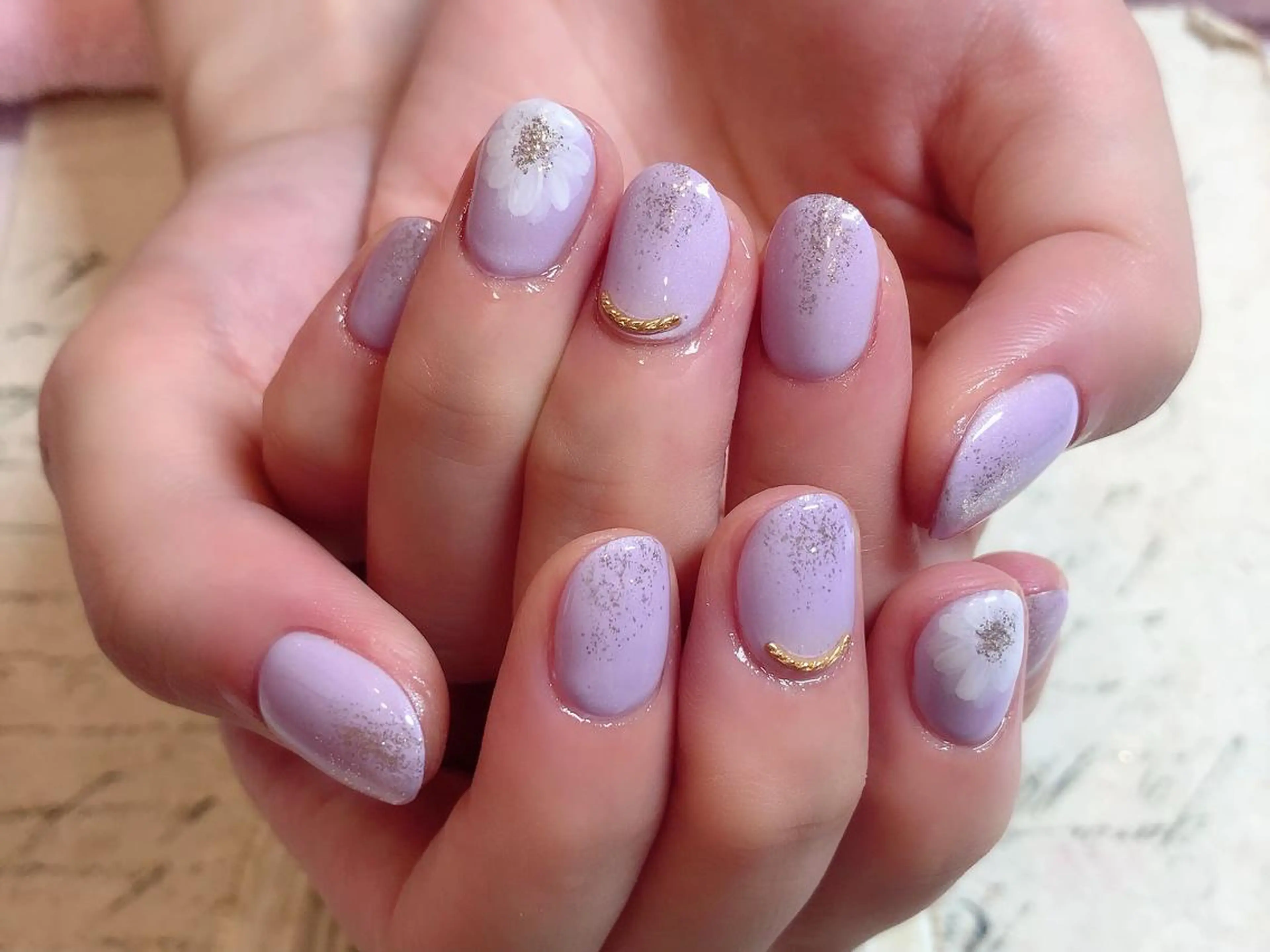 ネイル オフィスネイル ネイルフィーズ方明宏 方明宏のネイルデザイン