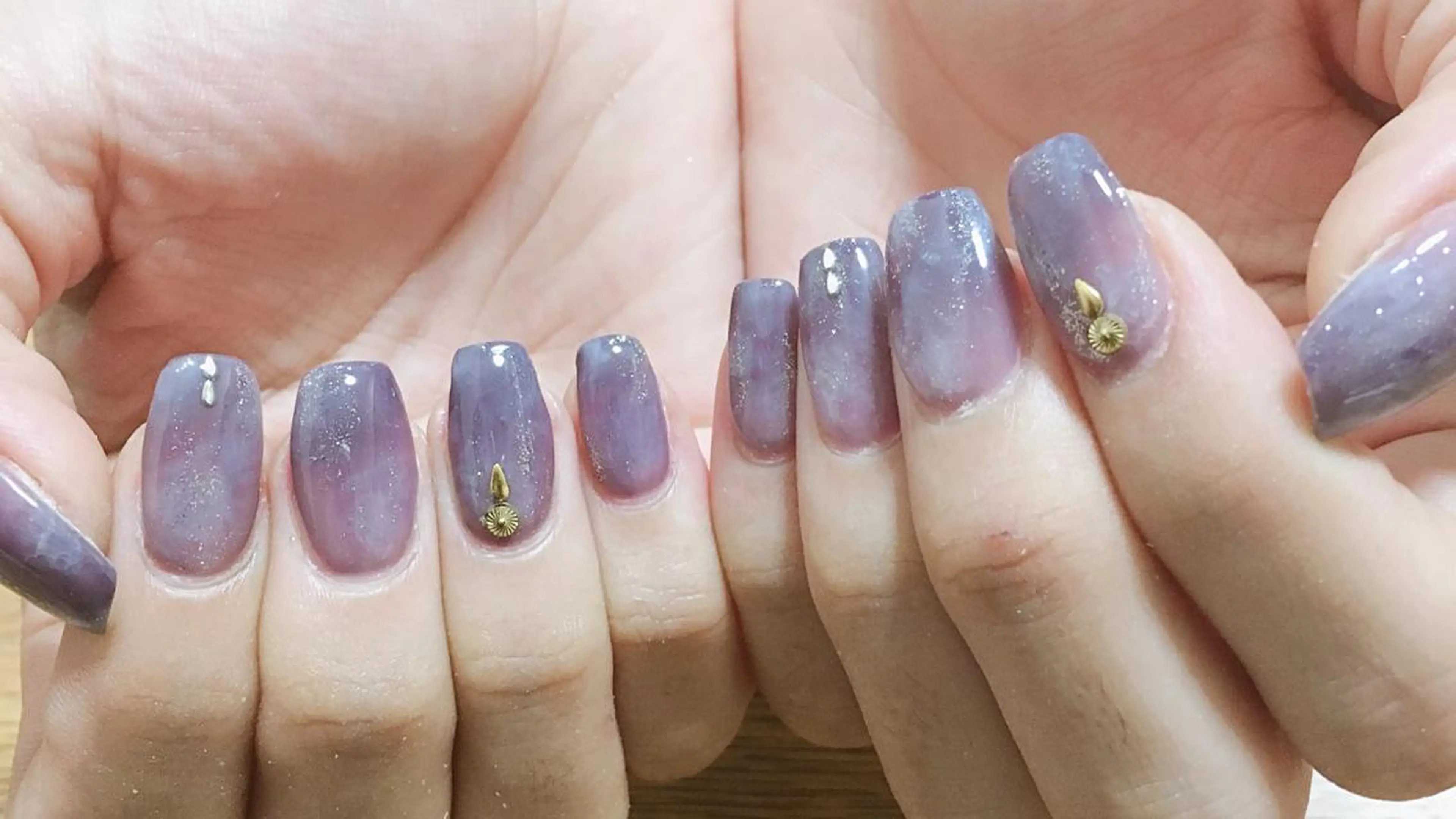 ネイル Lino nailのネイルデザイン