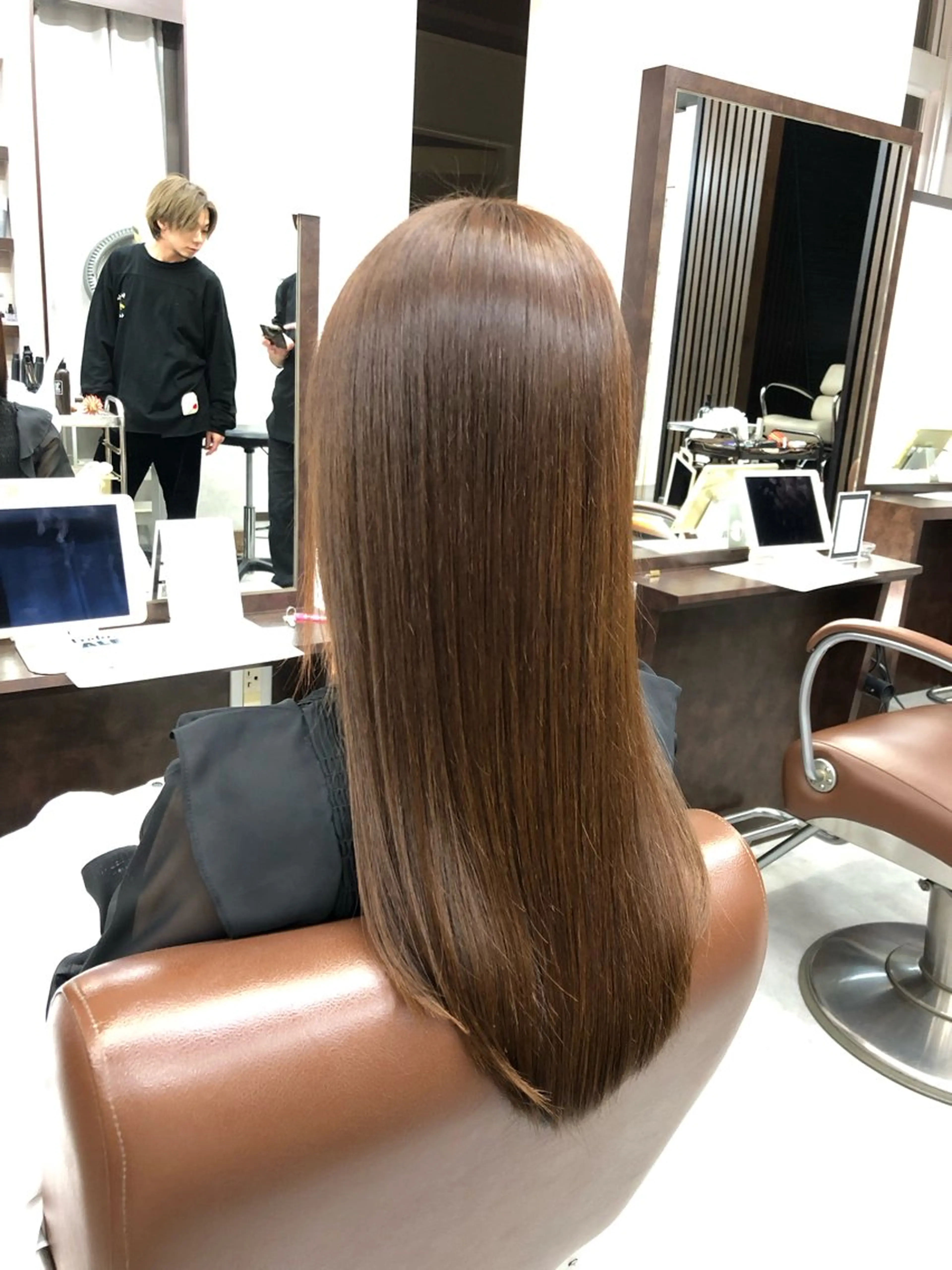 ロング SOA FLEAR Tsuyoshiのヘアスタイル